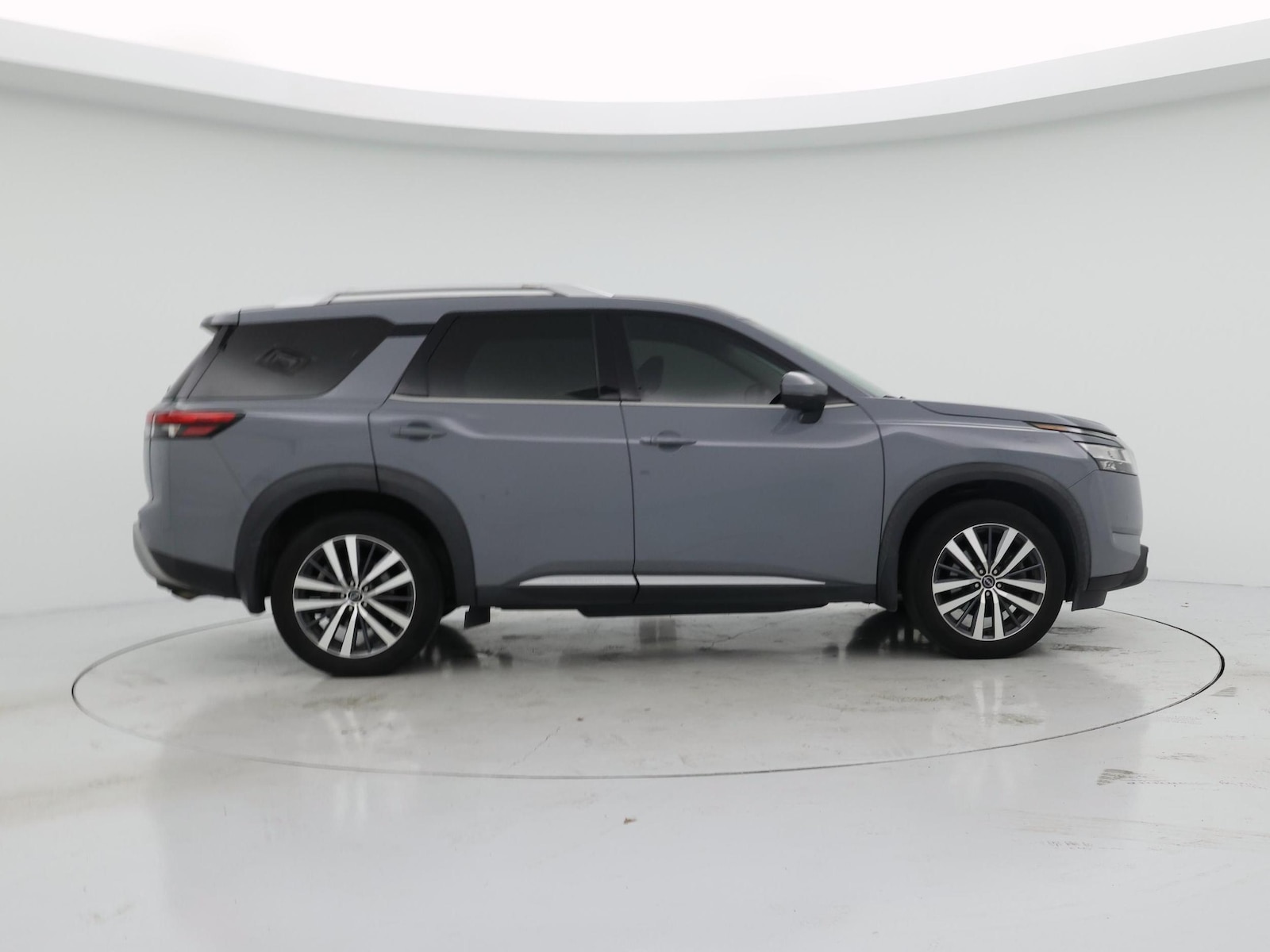 2022 Nissan Pathfinder Platinum - Photo 8