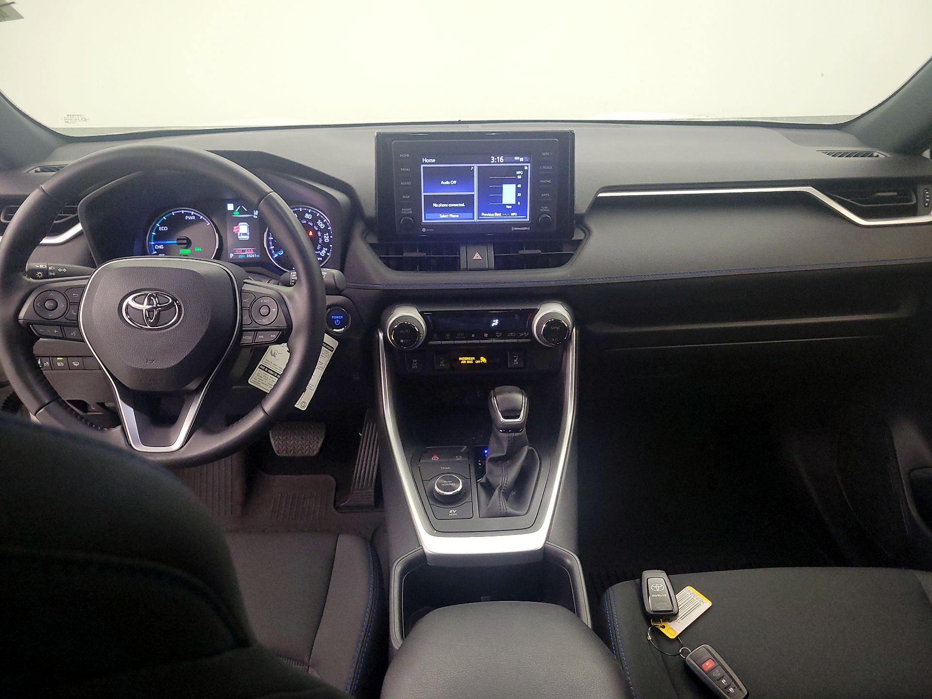 Thumbnail: 2022 Toyota RAV4 - 9