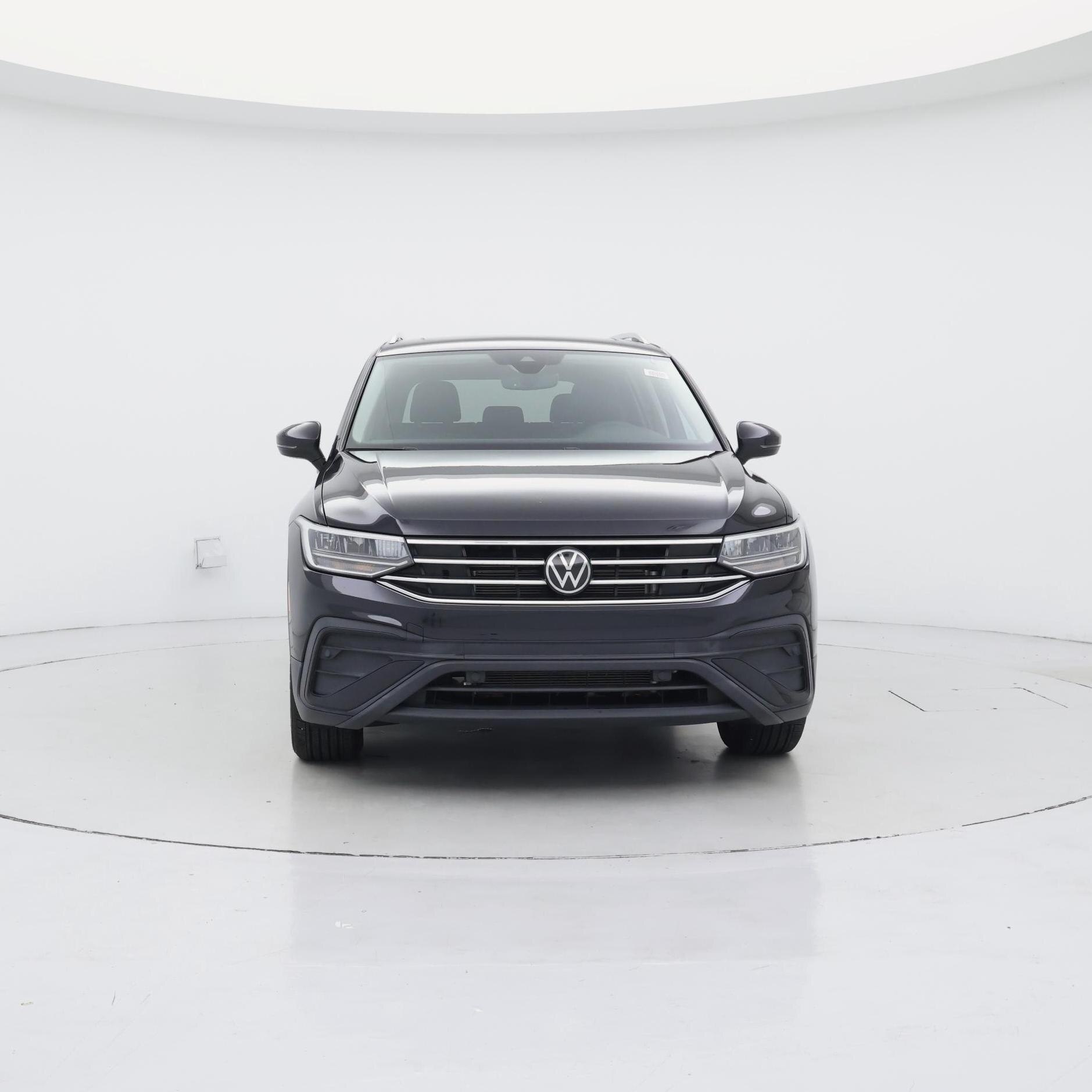 Thumbnail: 2022 Volkswagen Tiguan - 5