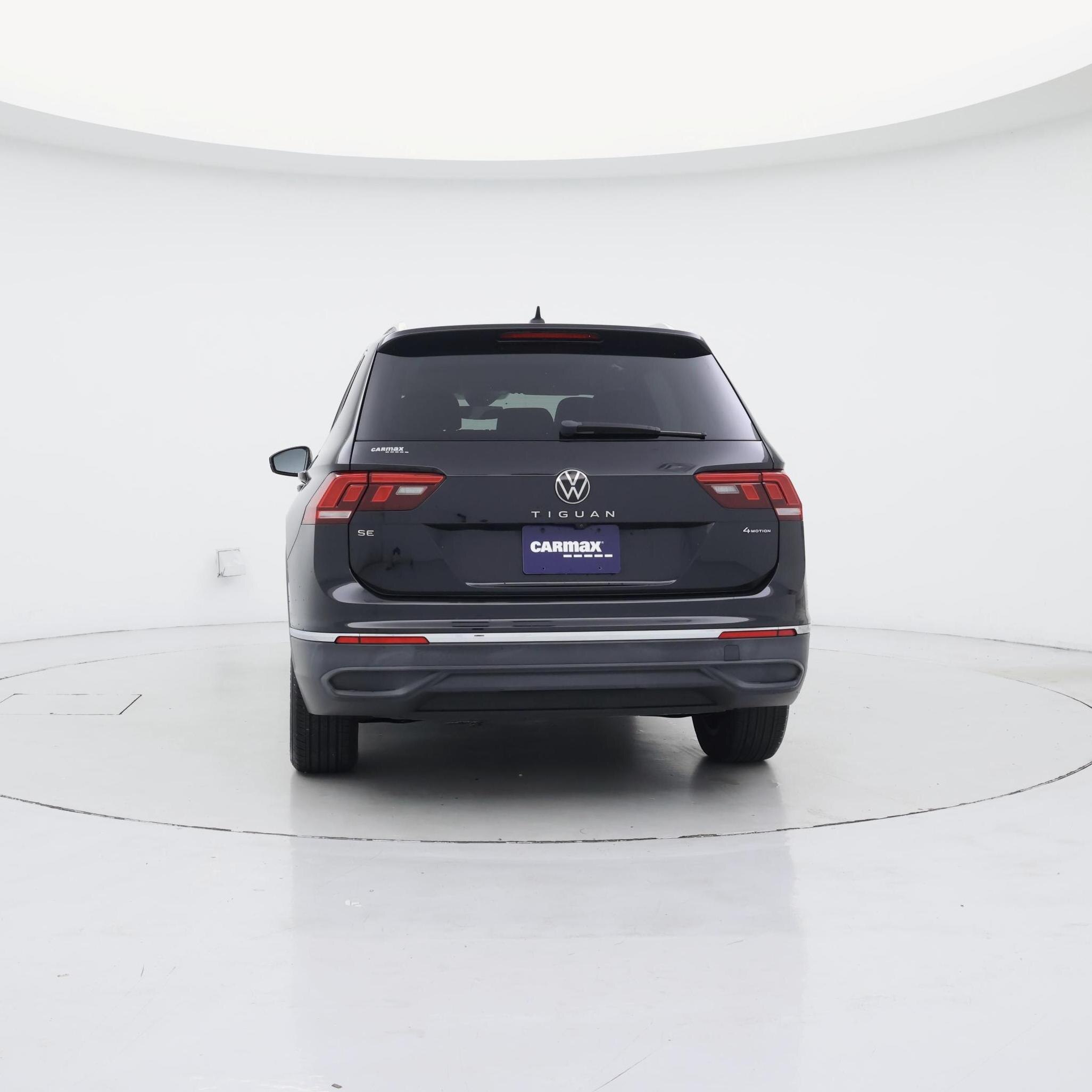 Thumbnail: 2022 Volkswagen Tiguan - 6