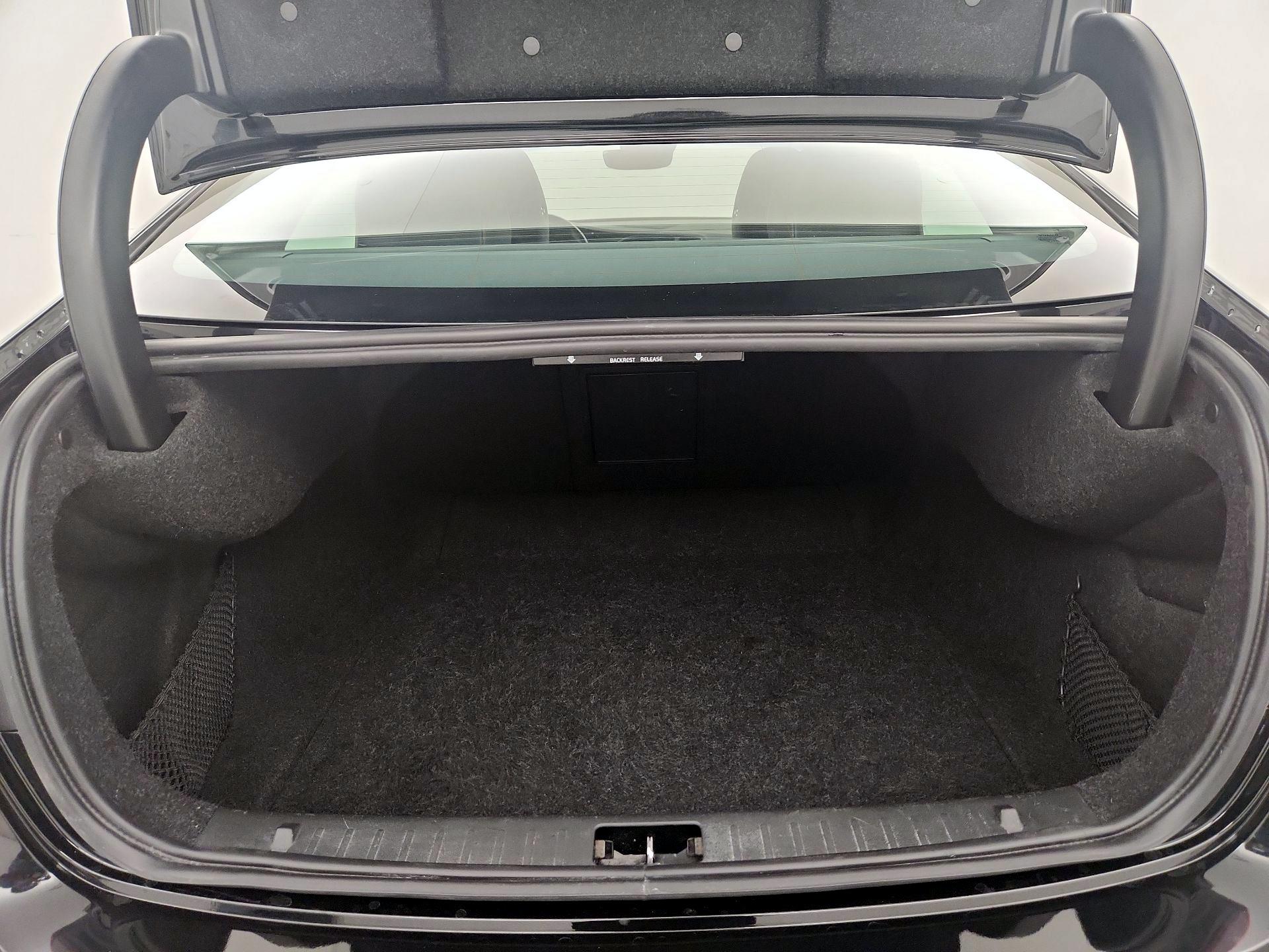 Thumbnail: 2018 Volvo S60 - 20