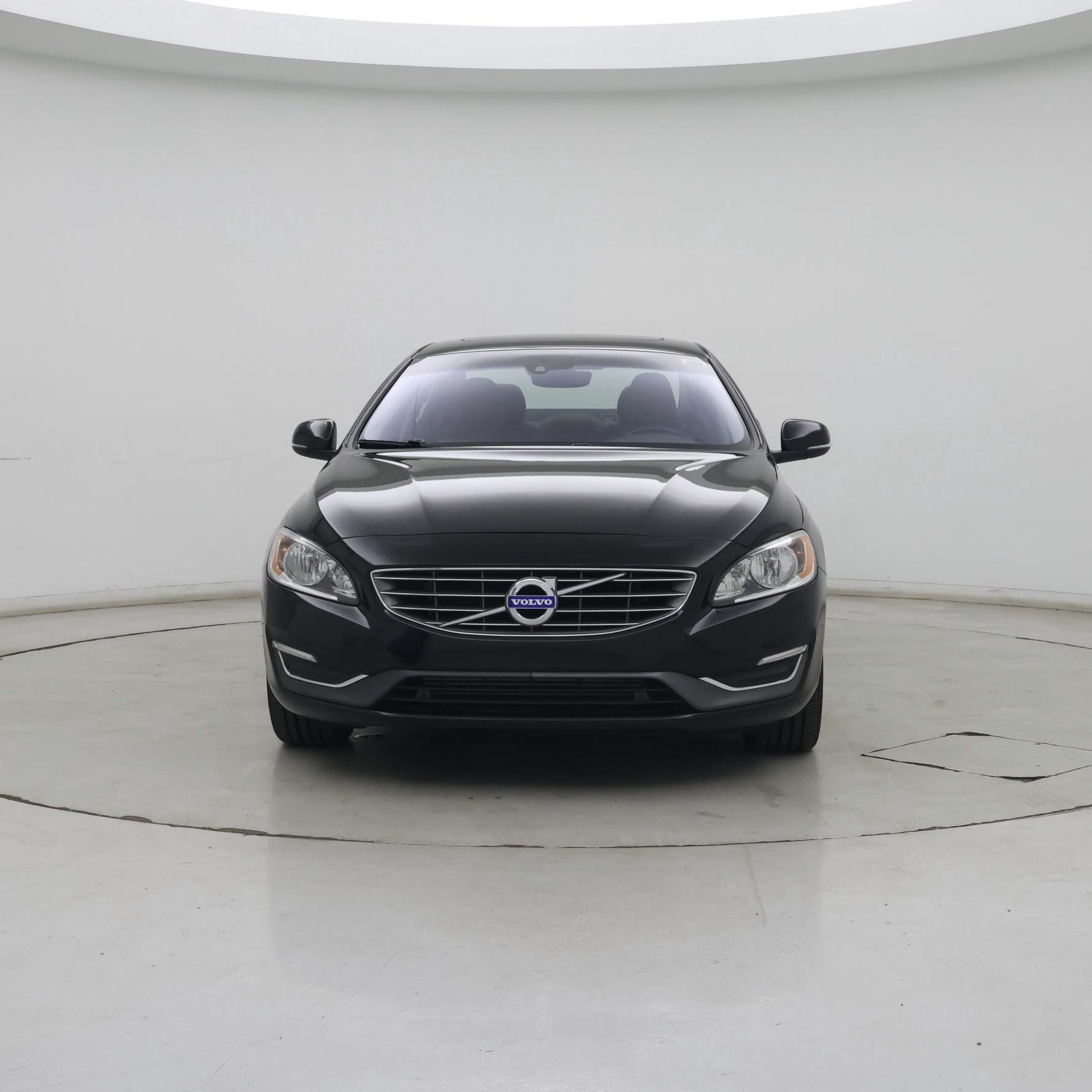Thumbnail: 2018 Volvo S60 - 5