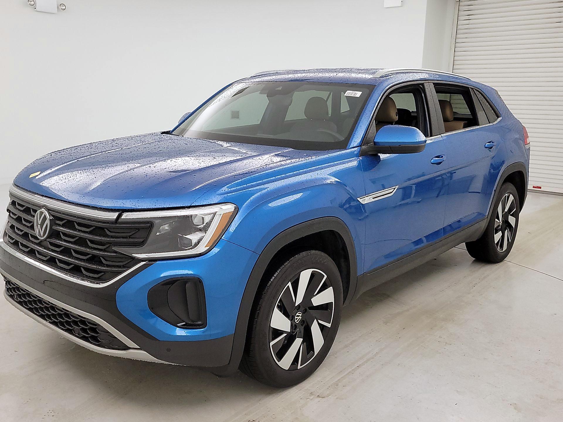 Thumbnail: 2024 Volkswagen Atlas - 3
