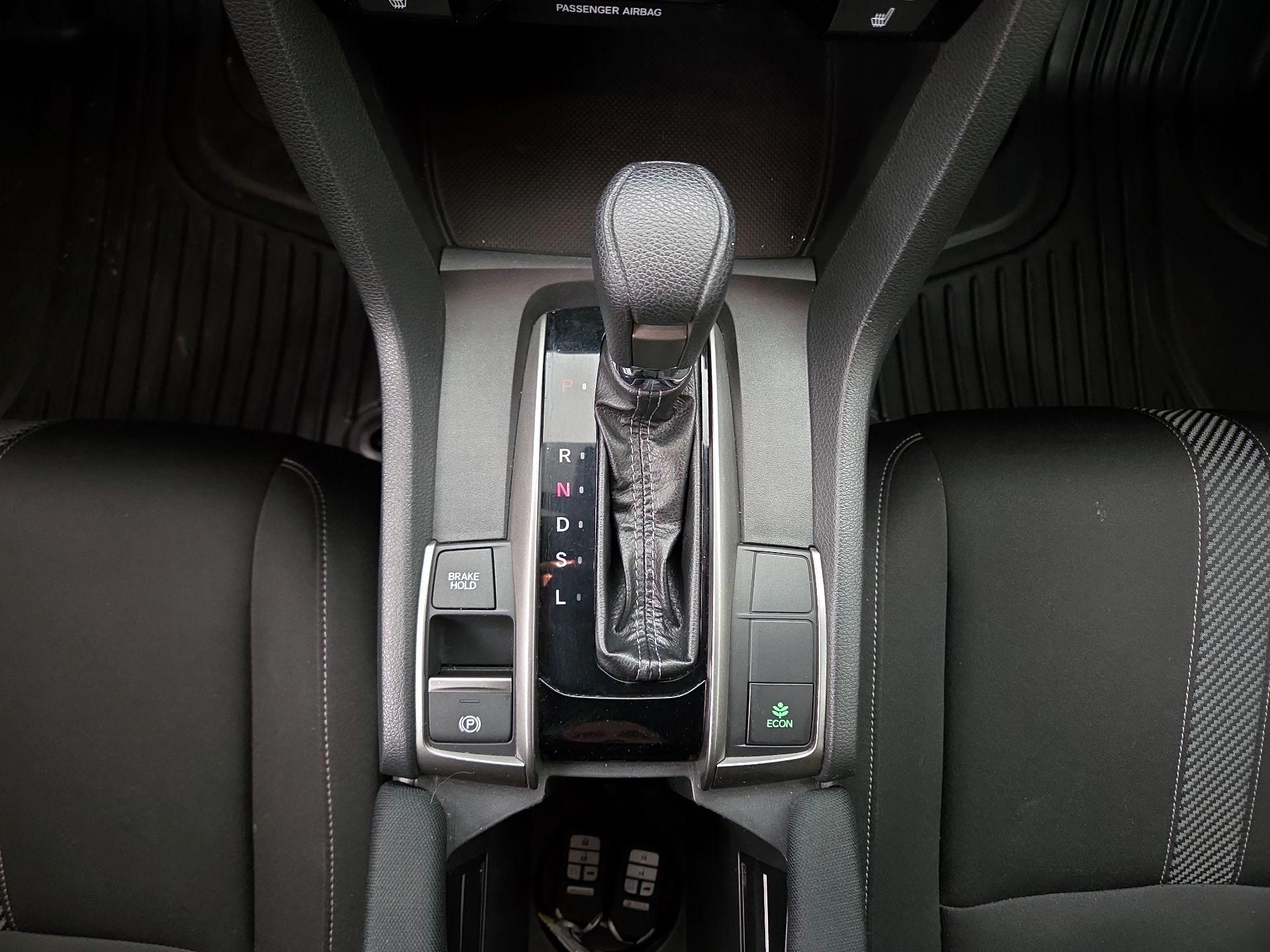 Thumbnail: 2019 Honda Civic - 17