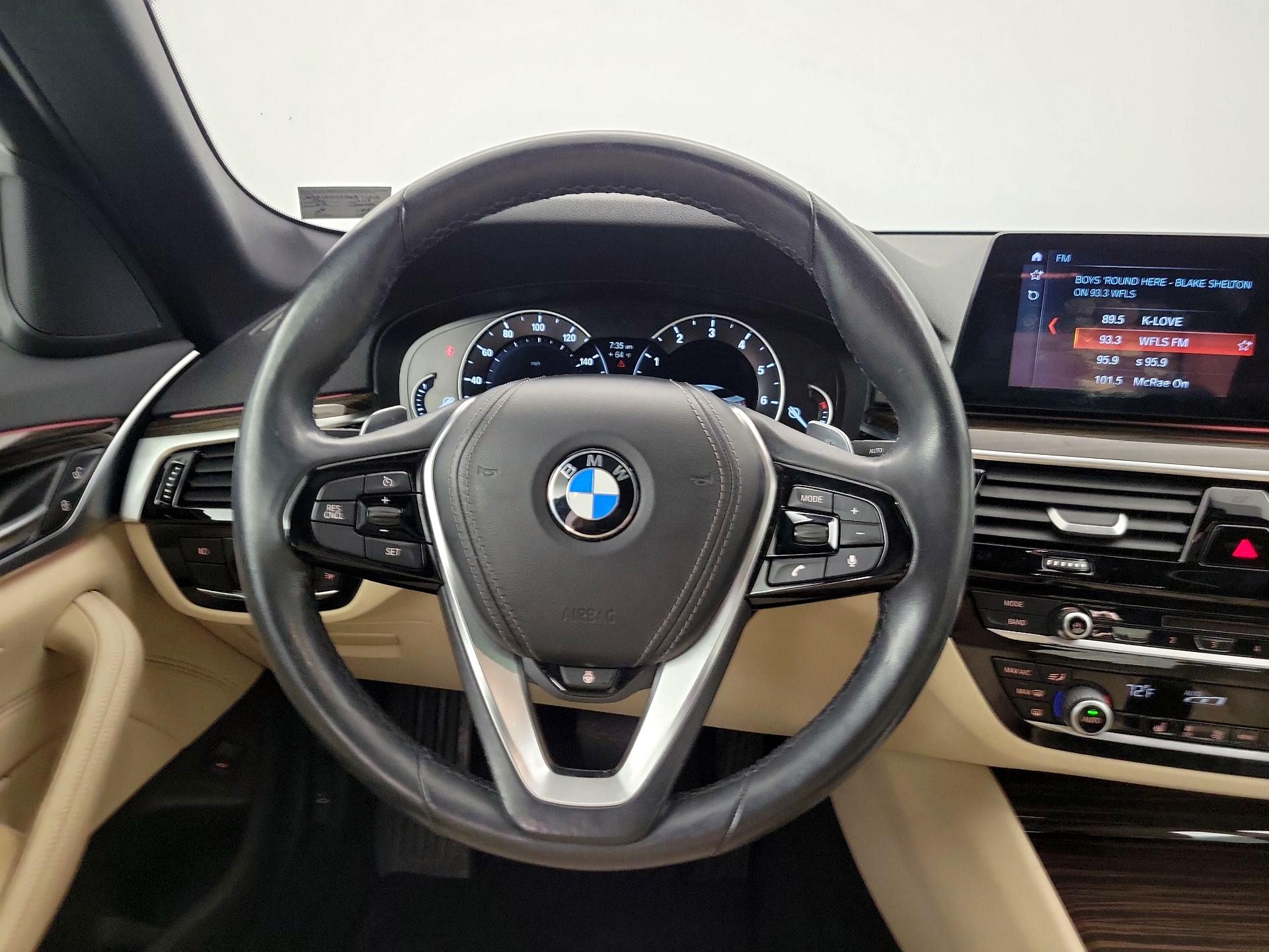 Thumbnail: 2018 BMW 5 Series - 10