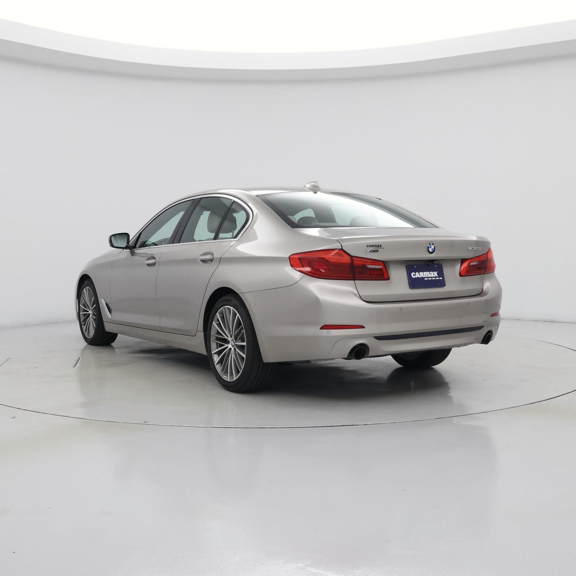 Thumbnail: 2018 BMW 5 Series - 2