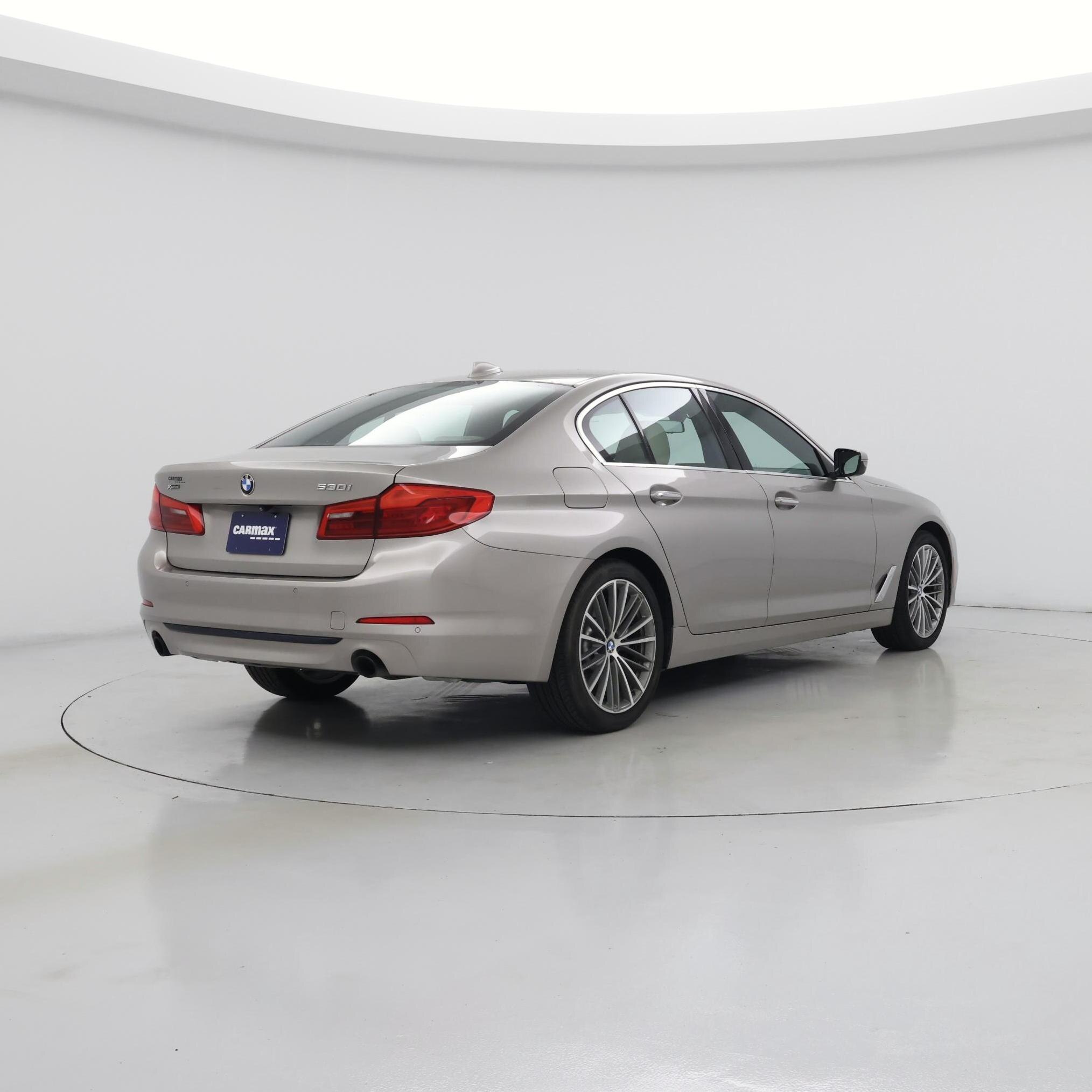 Thumbnail: 2018 BMW 5 Series - 8