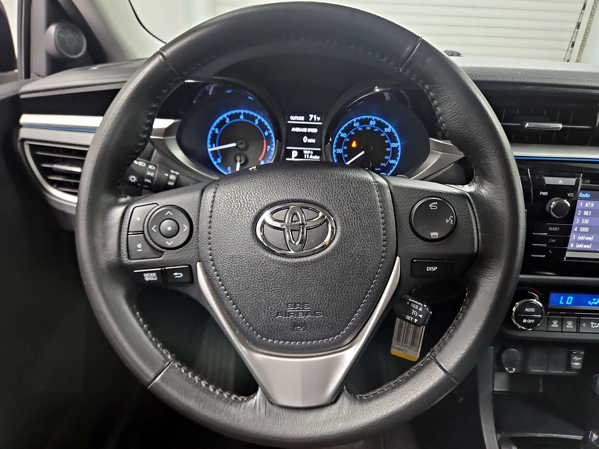 Thumbnail: 2016 Toyota Corolla - 10