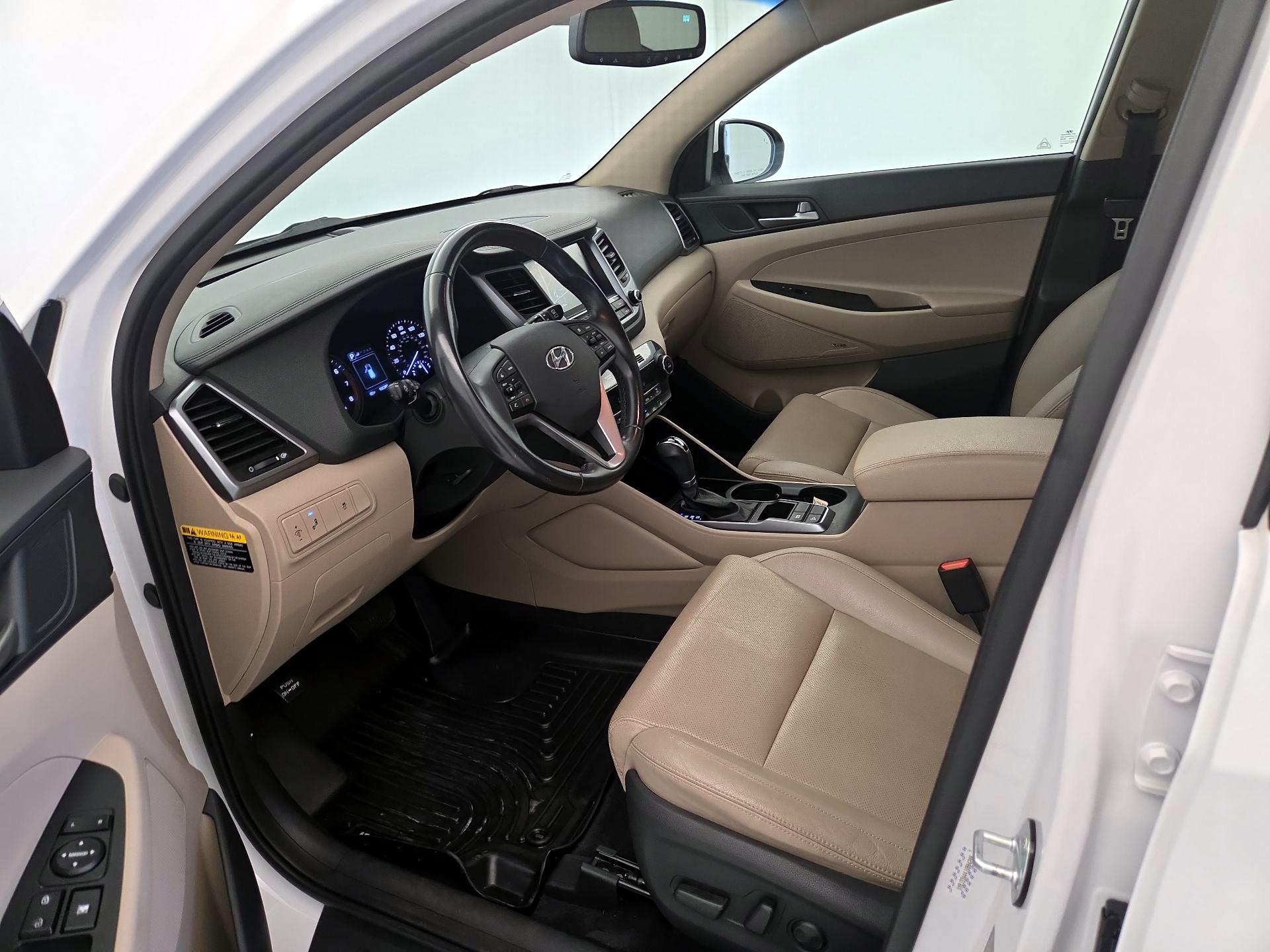 Thumbnail: 2018 Hyundai Tucson - 11