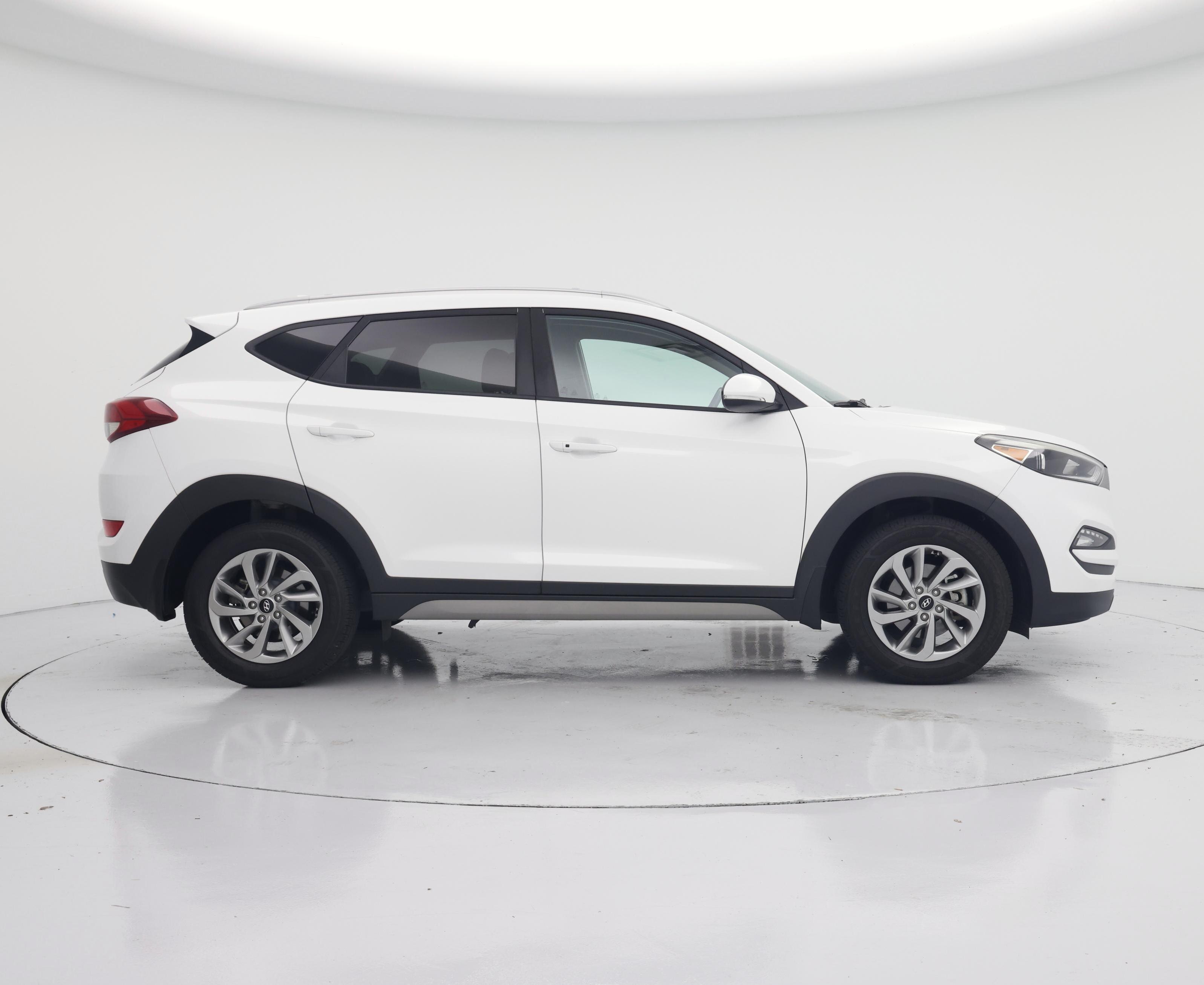 Thumbnail: 2018 Hyundai Tucson - 7