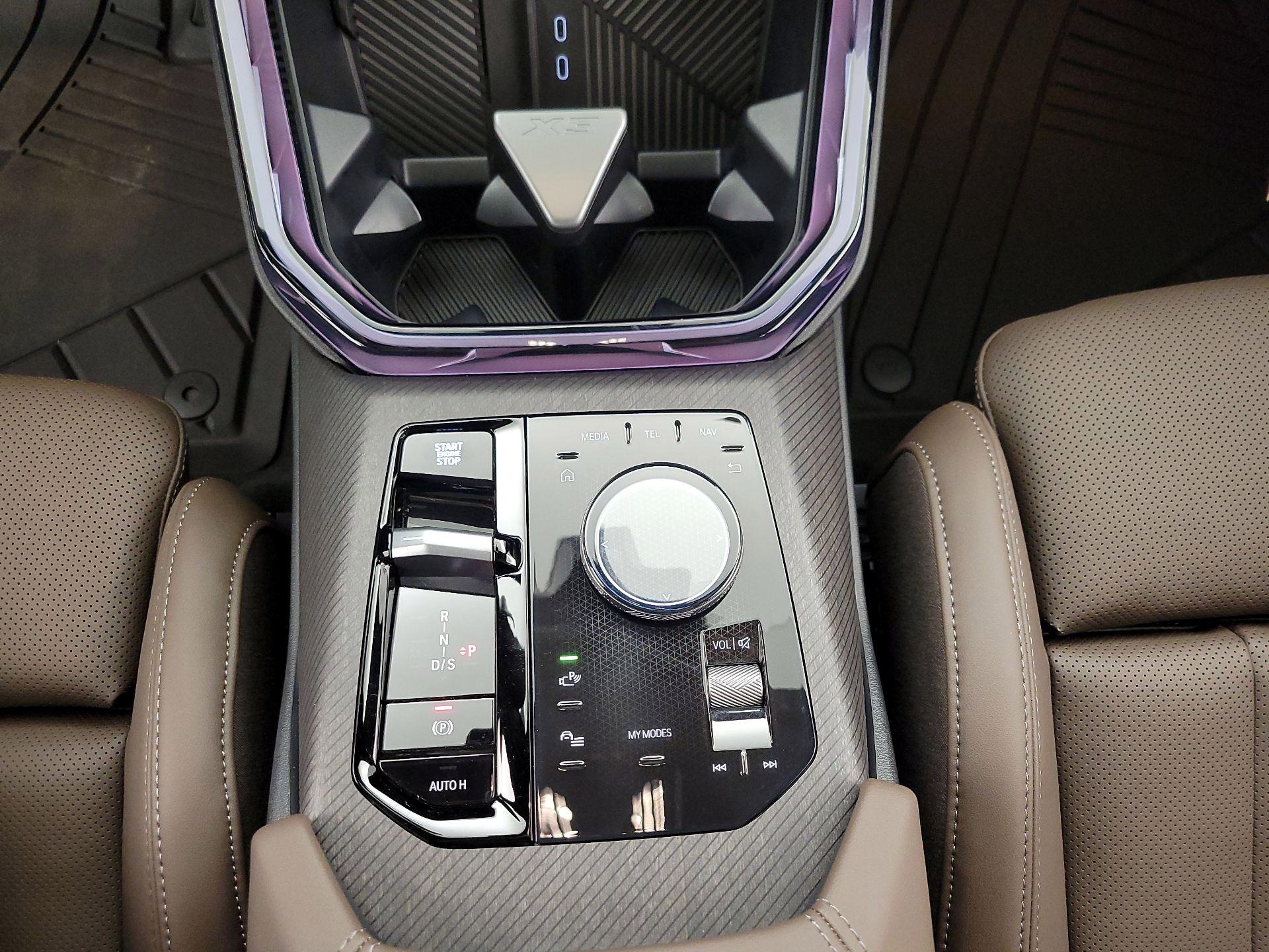 Thumbnail: 2026 BMW X3 - 16