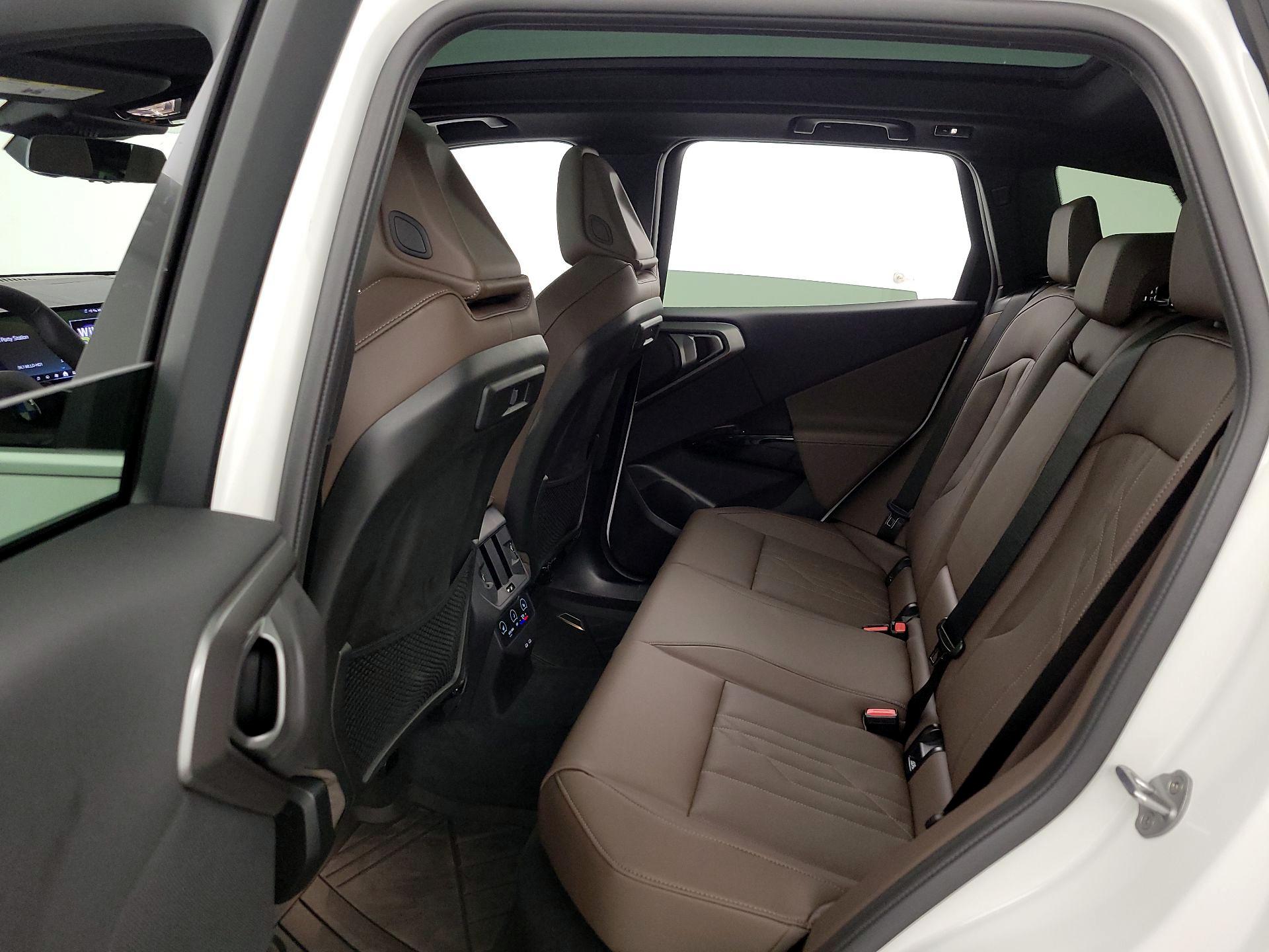 Thumbnail: 2026 BMW X3 - 19