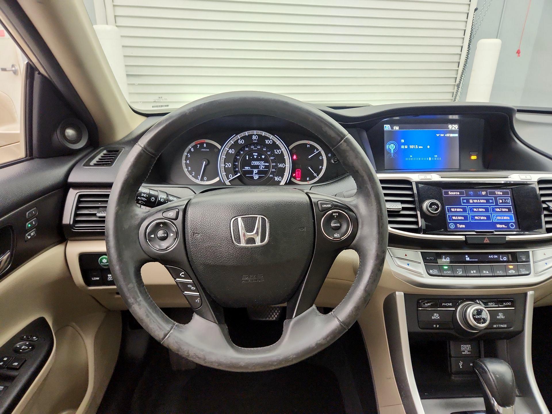 Thumbnail: 2015 Honda Accord - 10