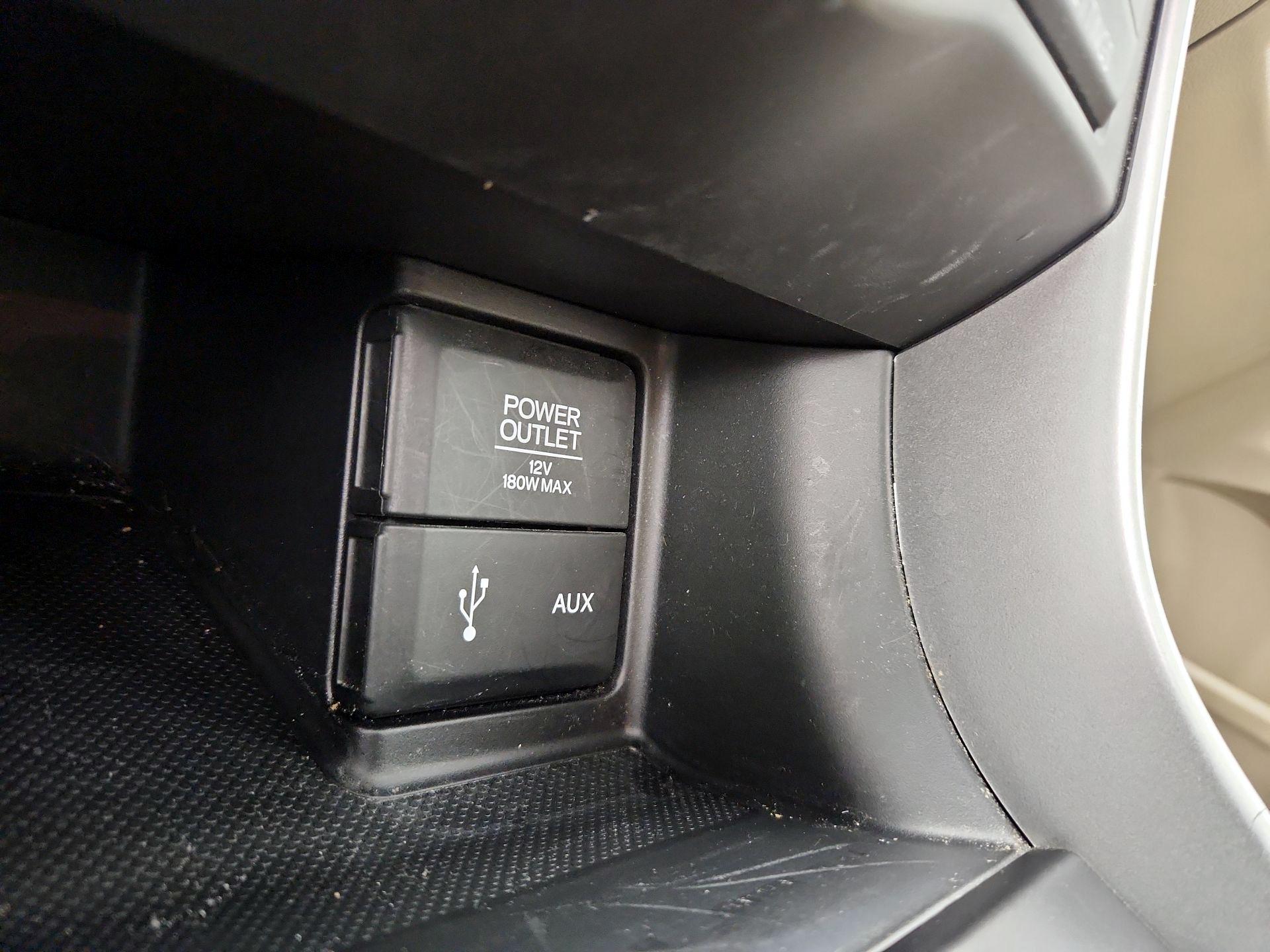 Thumbnail: 2015 Honda Accord - 18