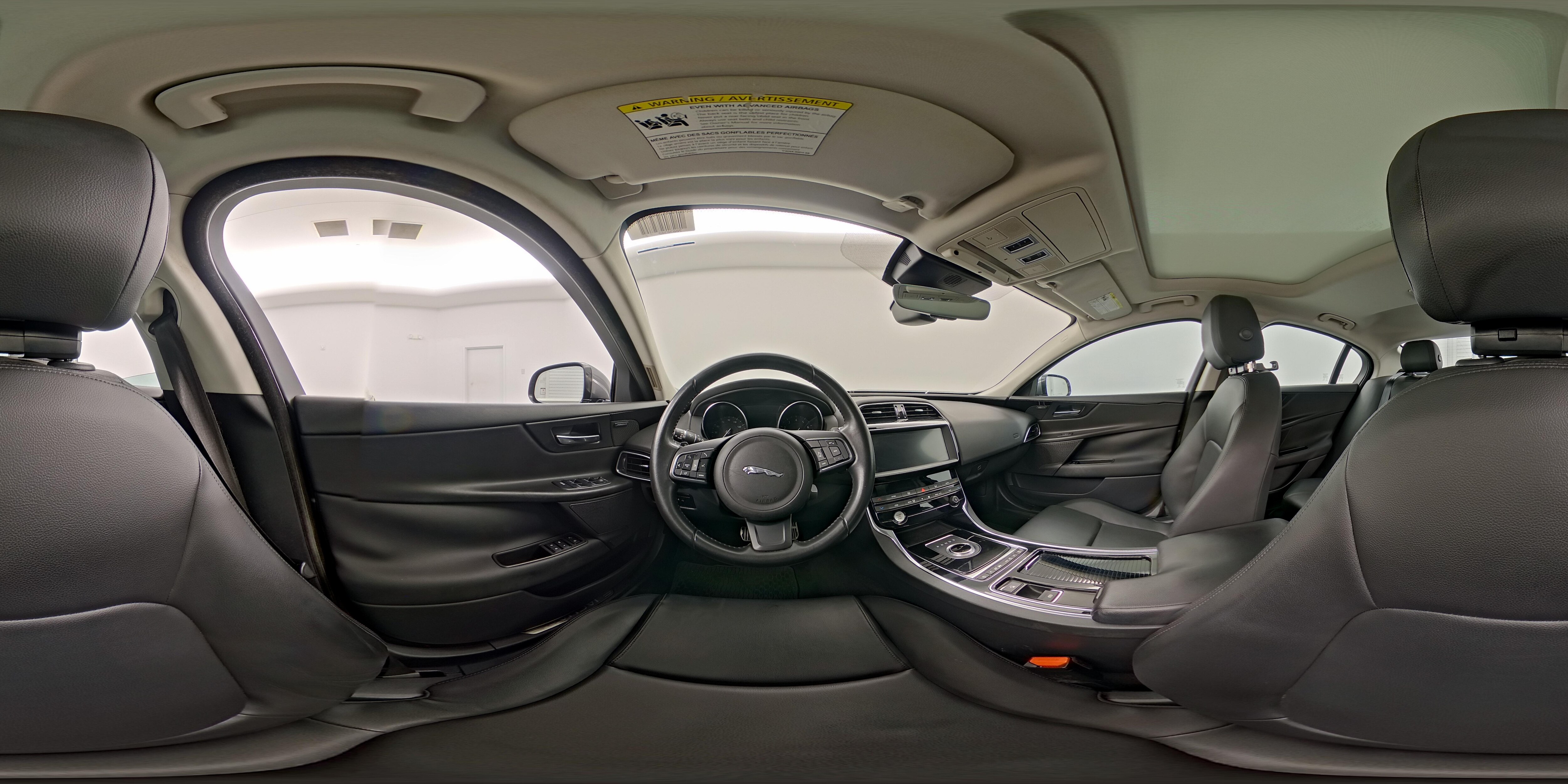 2019 Jaguar XE Premium - Photo 28