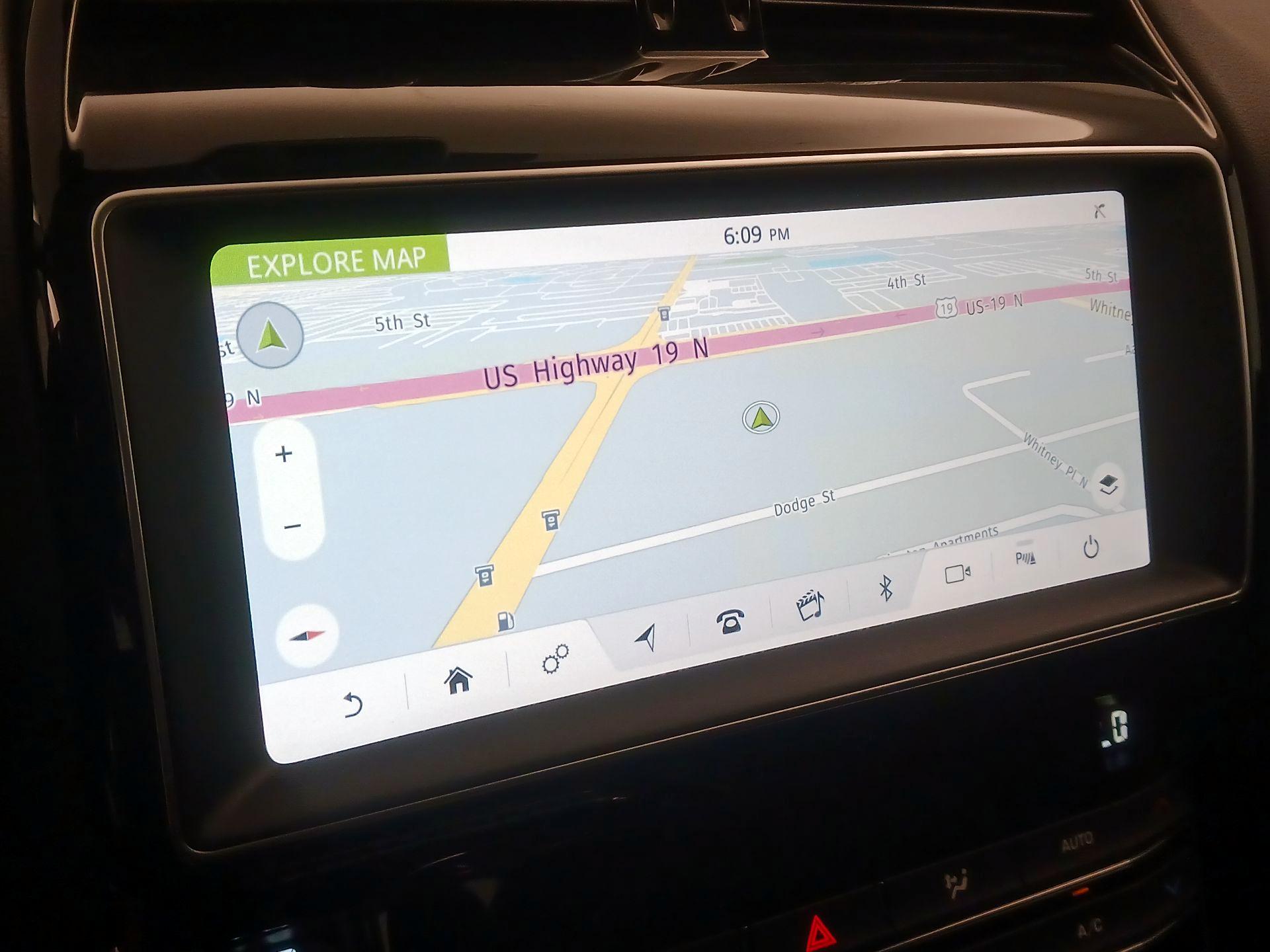 Thumbnail: 2019 Jaguar XE - 14