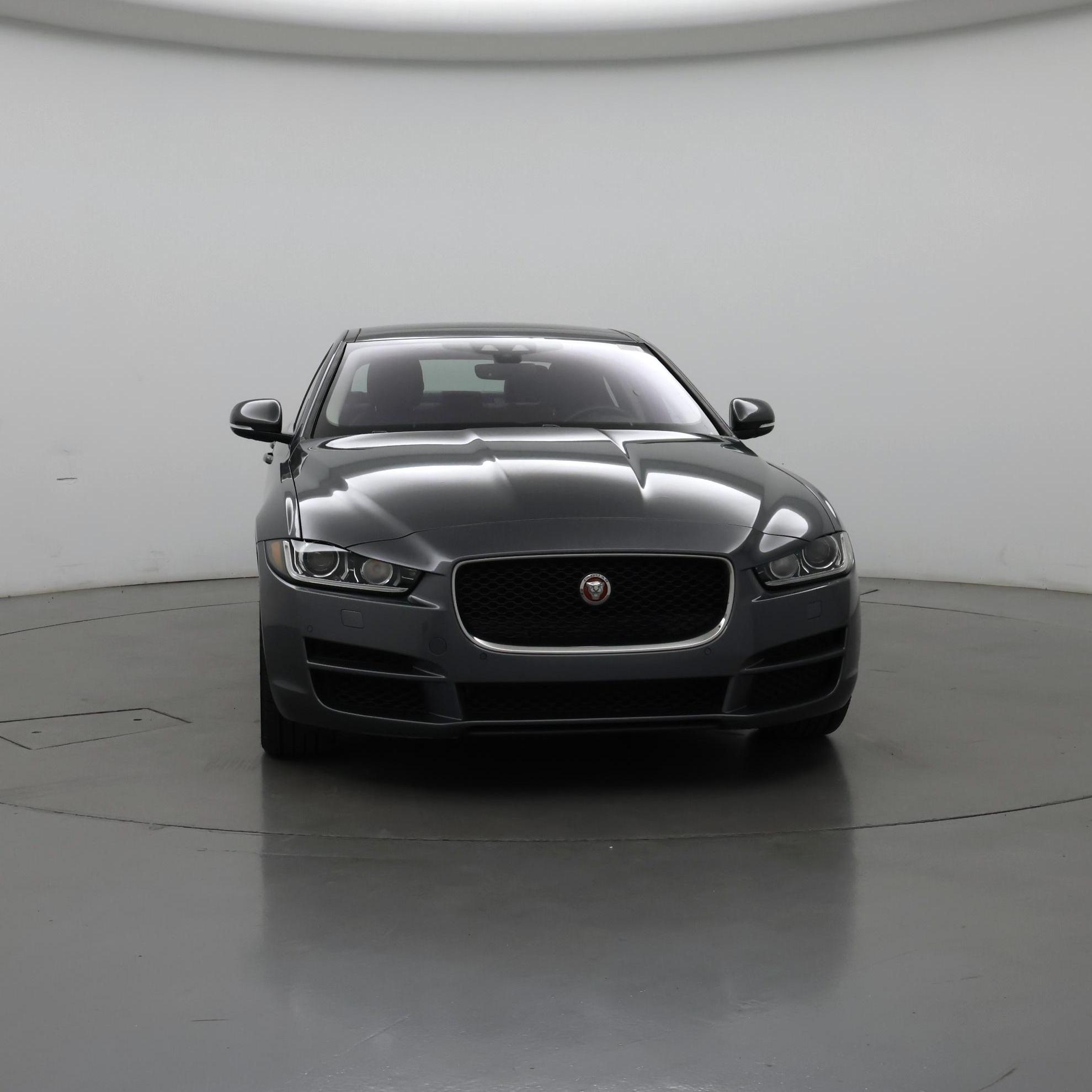 Thumbnail: 2019 Jaguar XE - 5