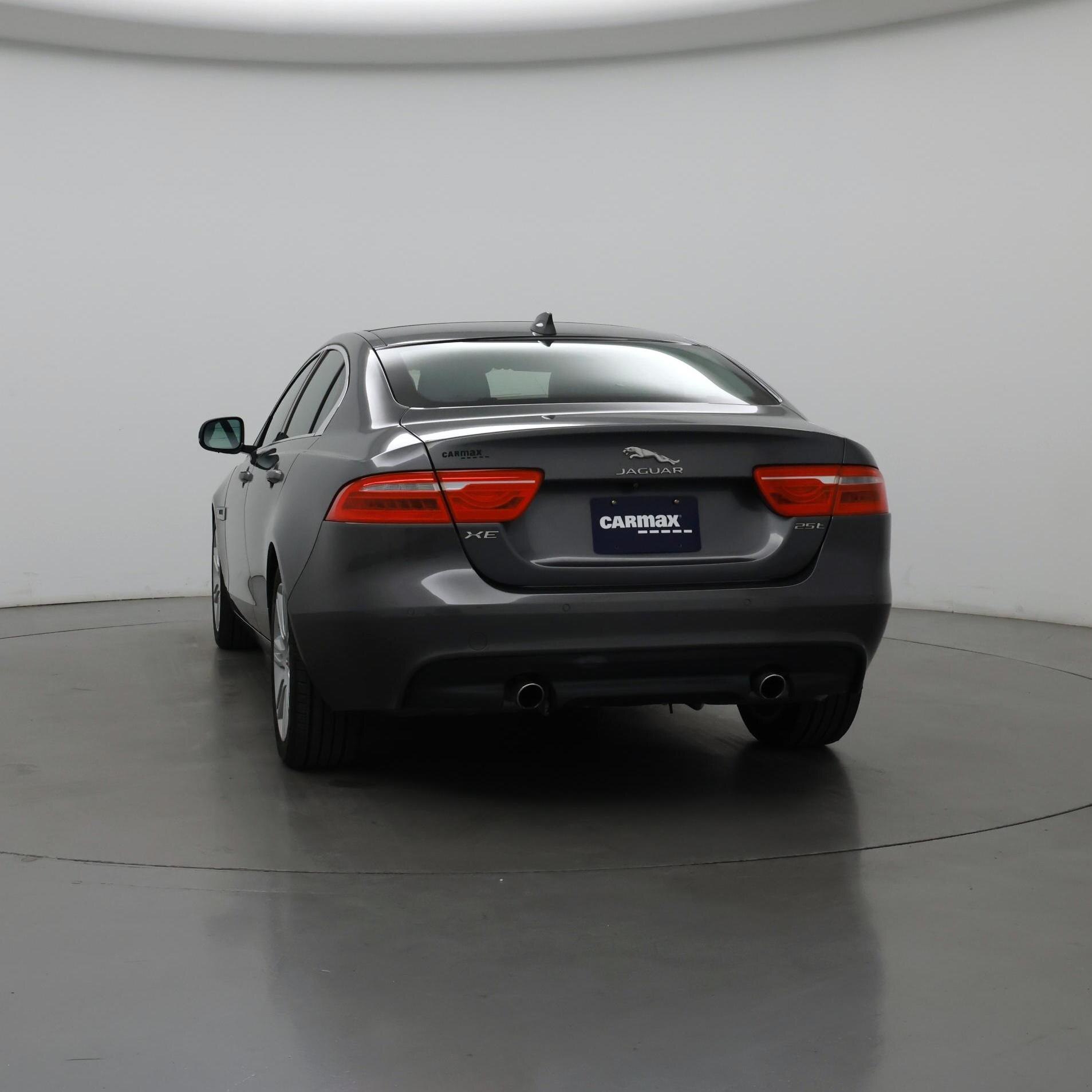 Thumbnail: 2019 Jaguar XE - 6