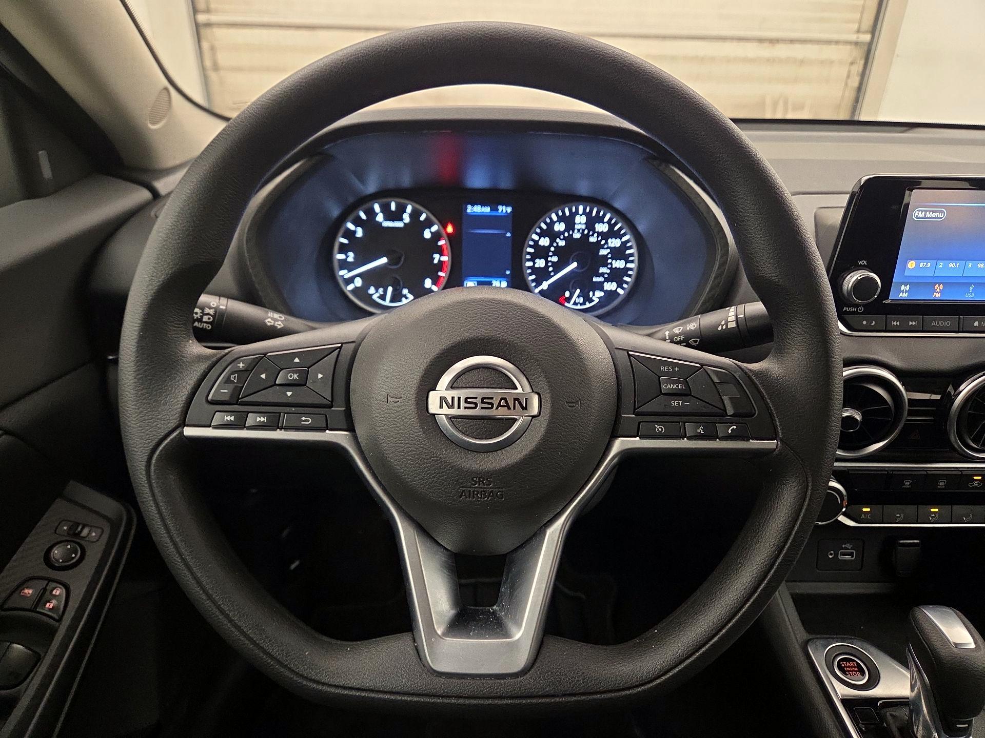 Thumbnail: 2020 Nissan Sentra - 10