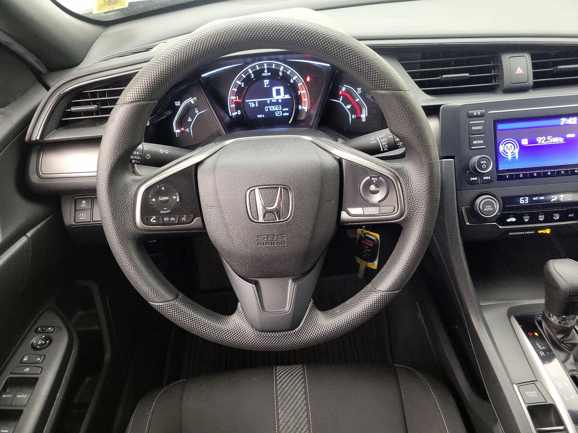 Thumbnail: 2017 Honda Civic - 10