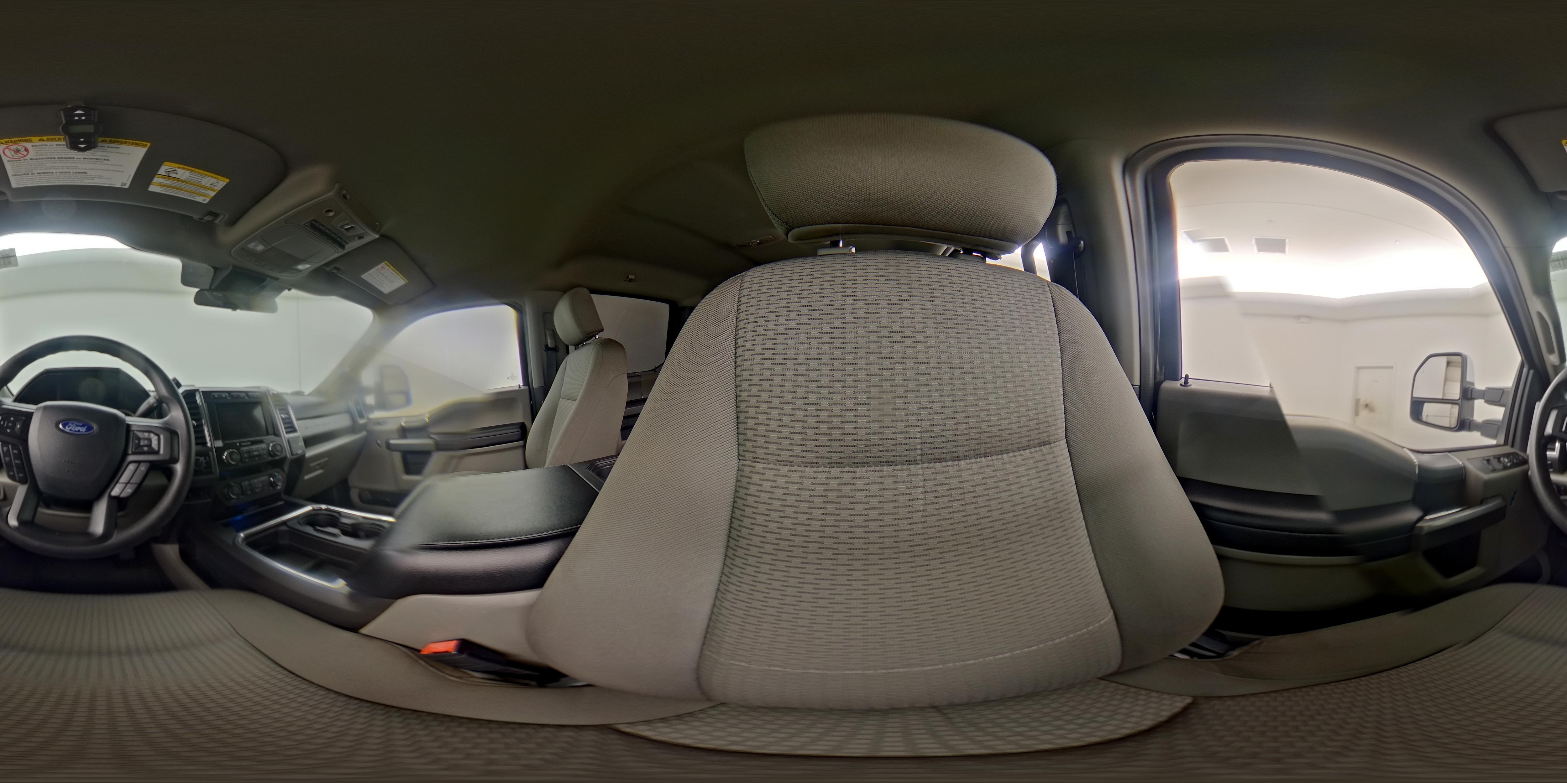 2020 Ford F-250 Super Duty XLT - Photo 26