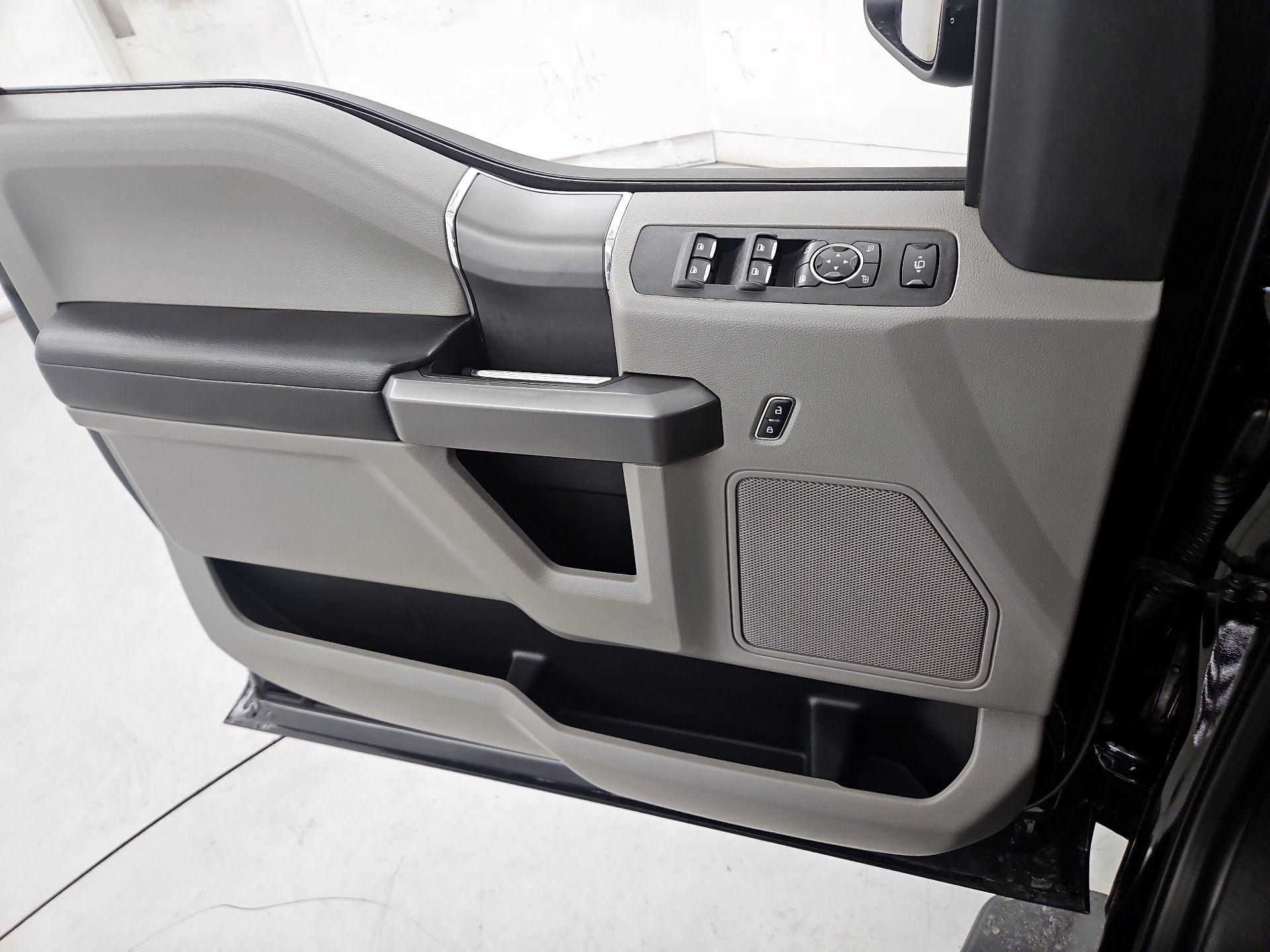 Thumbnail: 2020 Ford F-250 - 12