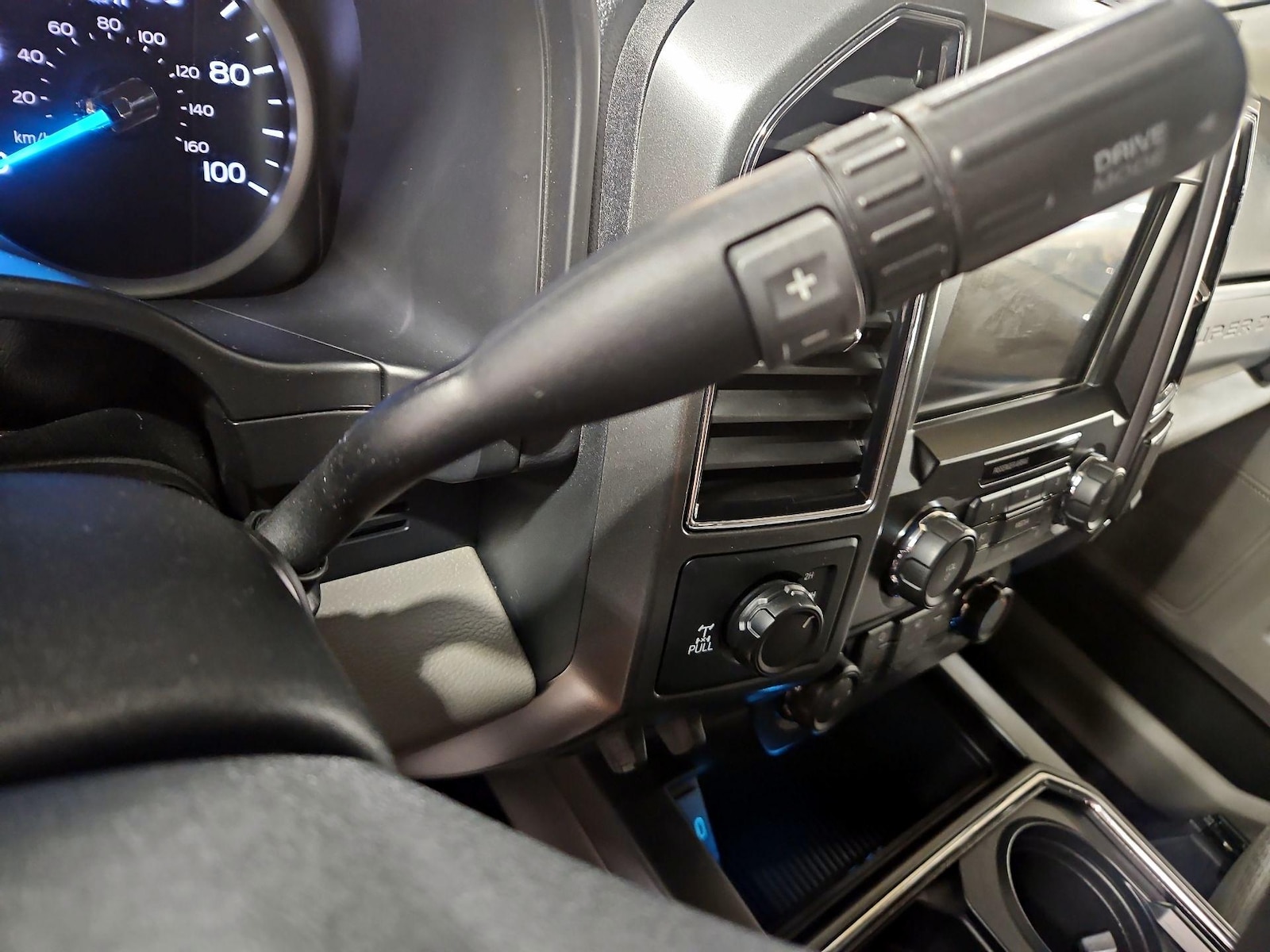 2020 Ford F-250 Super Duty XLT - Photo 18