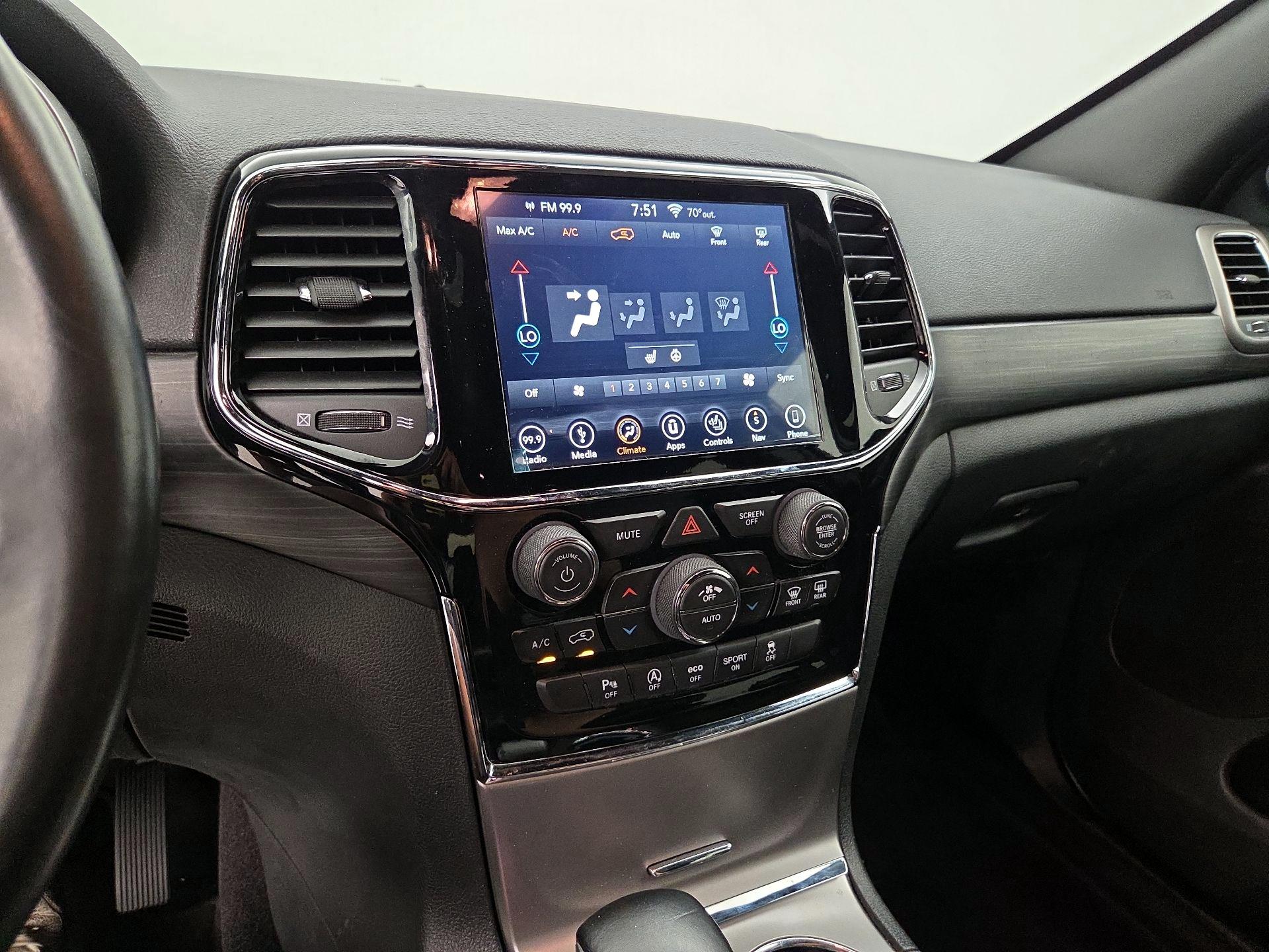Thumbnail: 2019 Jeep Grand Cherokee - 17