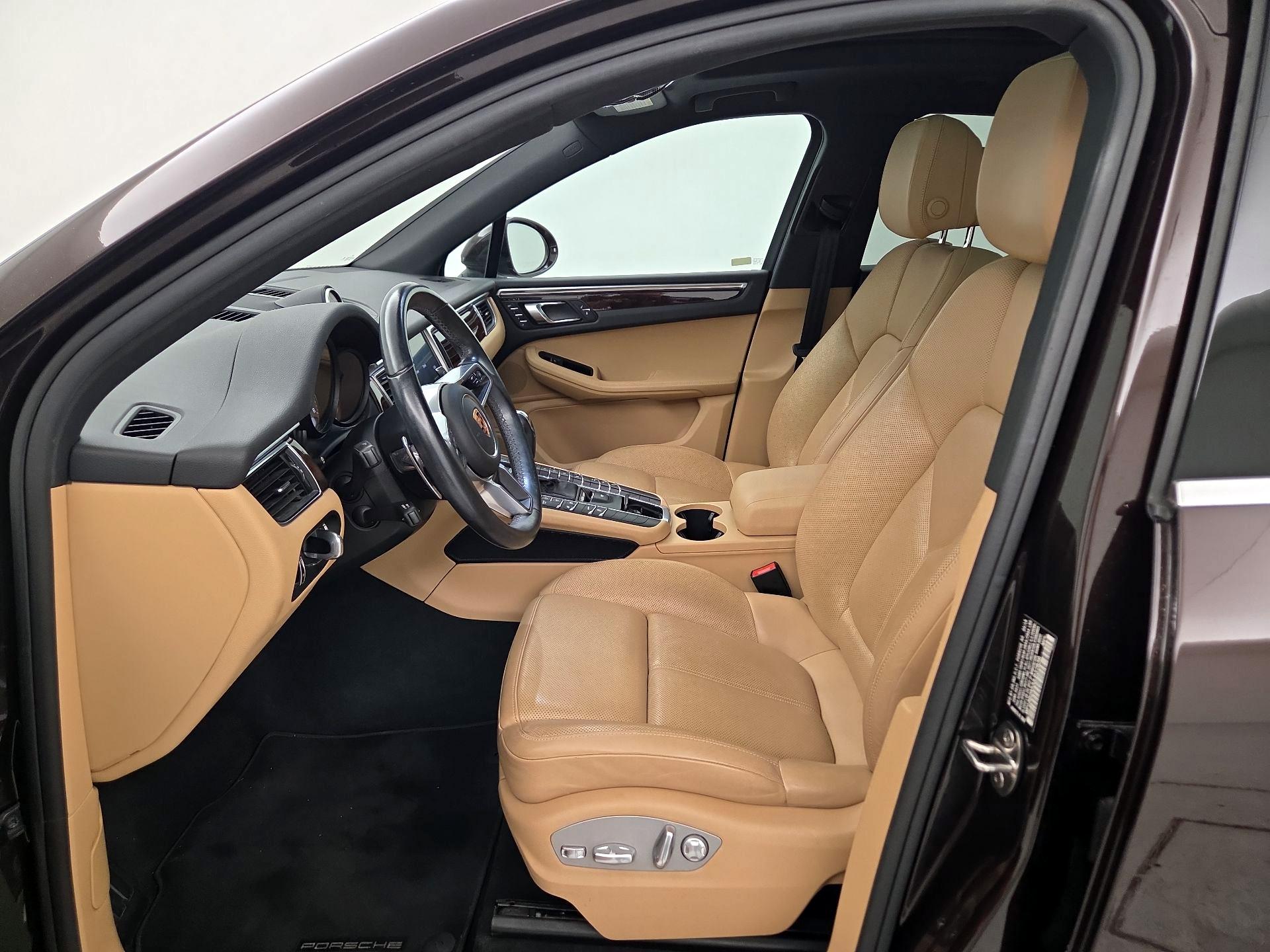 Thumbnail: 2018 Porsche Macan - 11