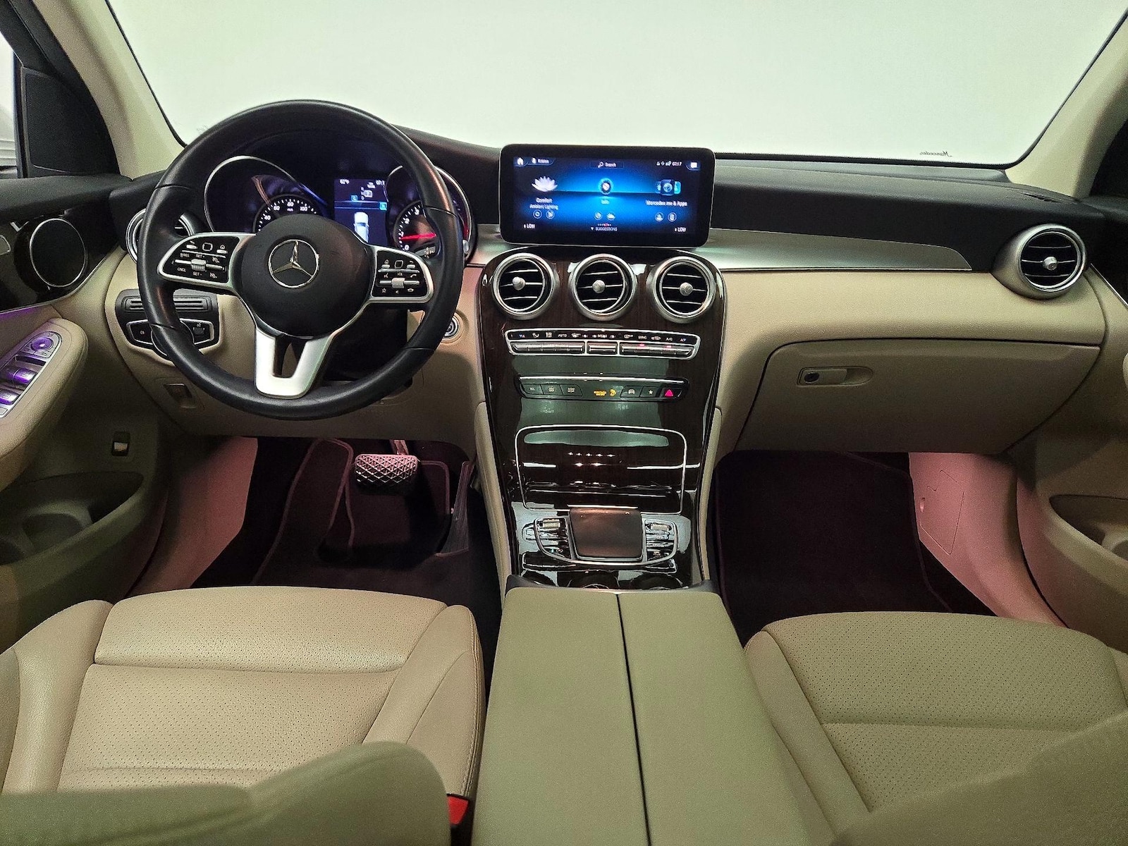 2022 Mercedes-Benz GLC GLC300 - Photo 10