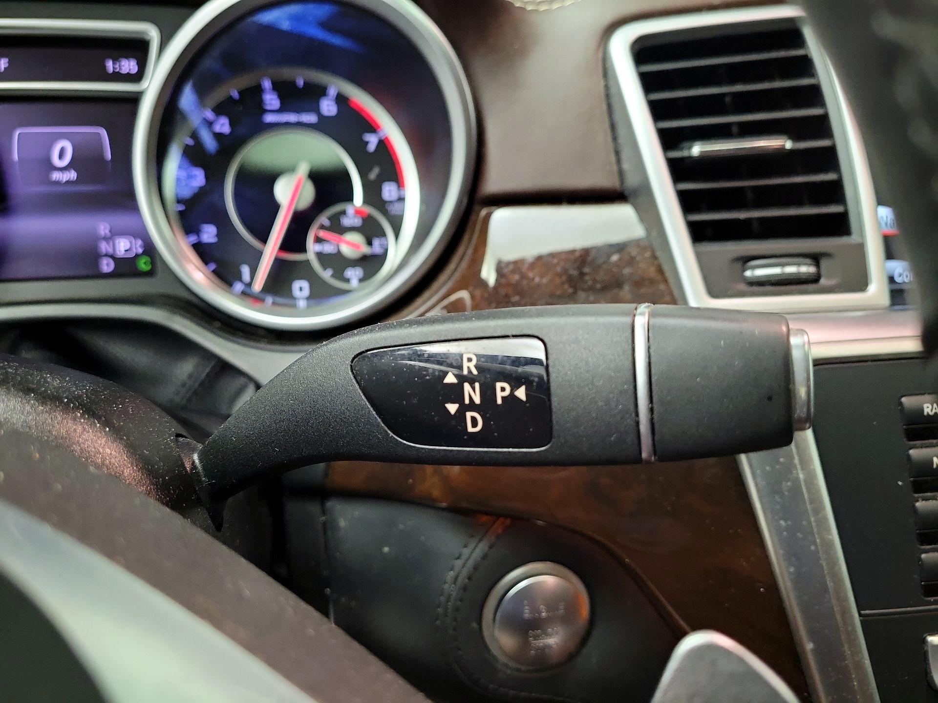 Thumbnail: 2016 Mercedes-Benz GL-Class - 18