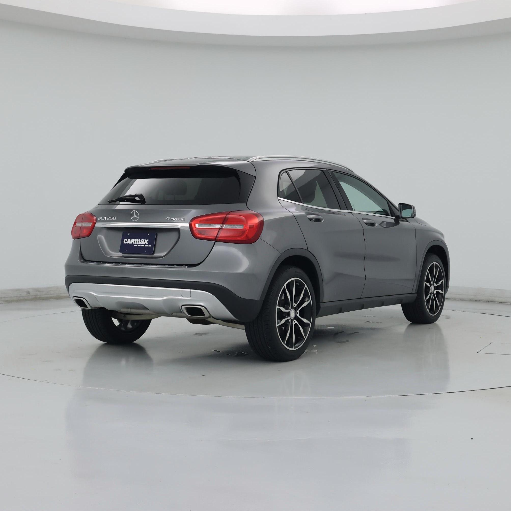 Thumbnail: 2016 Mercedes-Benz GLA - 8