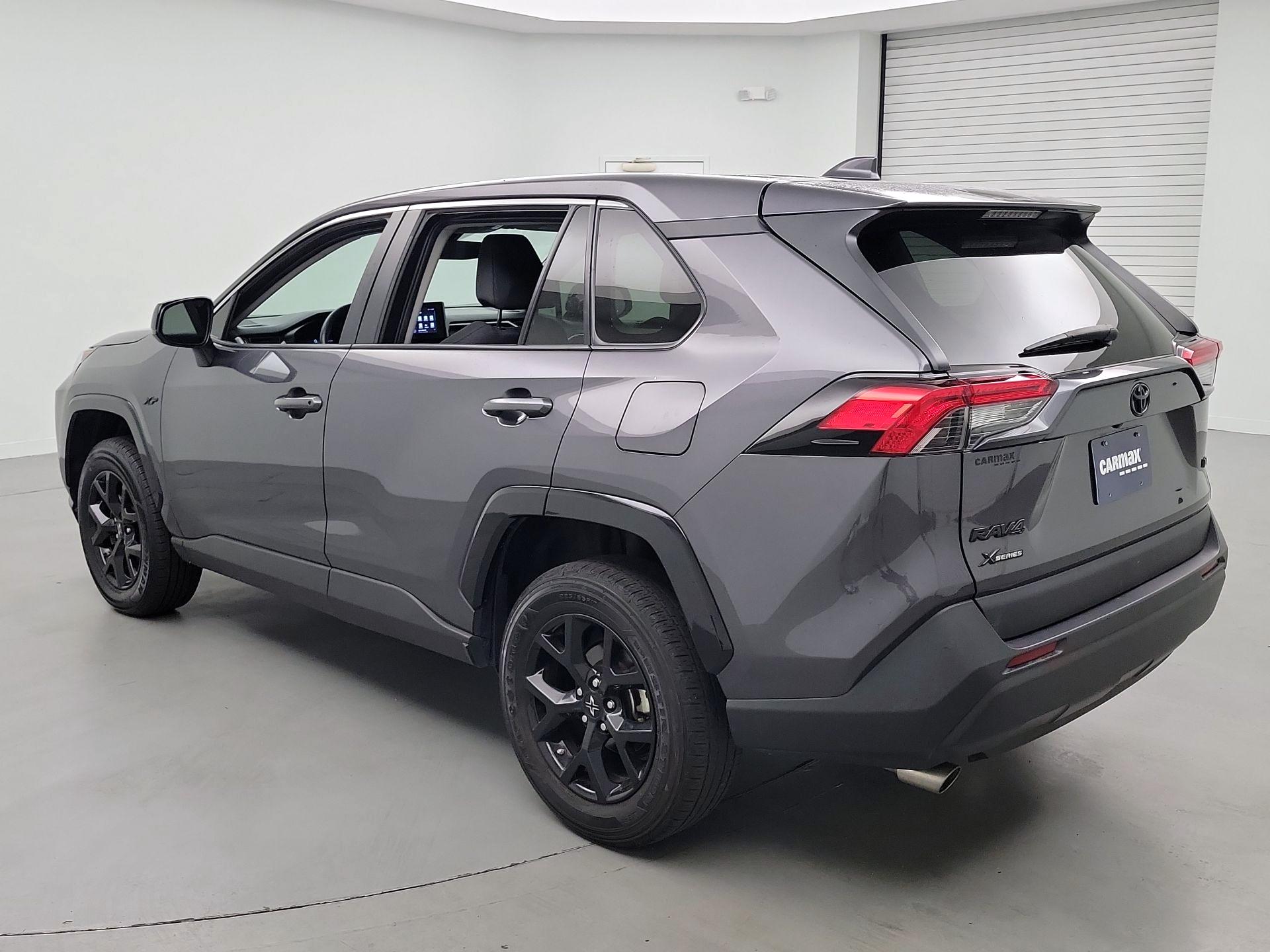 Thumbnail: 2024 Toyota RAV4 - 7