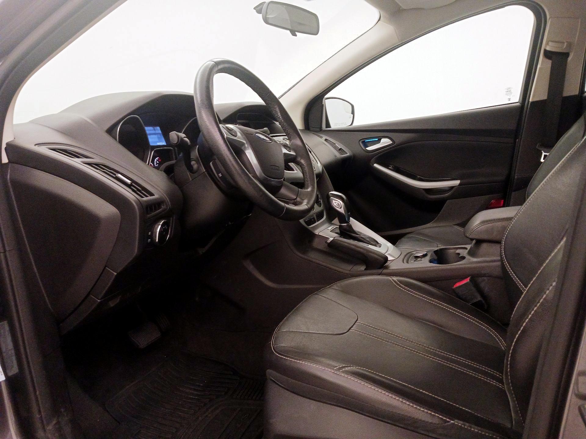 Thumbnail: 2014 Ford Focus - 11