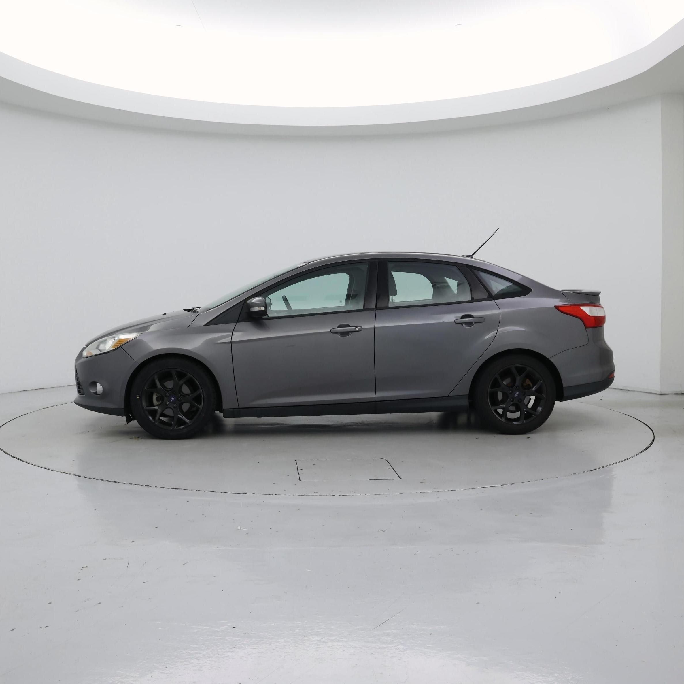Thumbnail: 2014 Ford Focus - 3