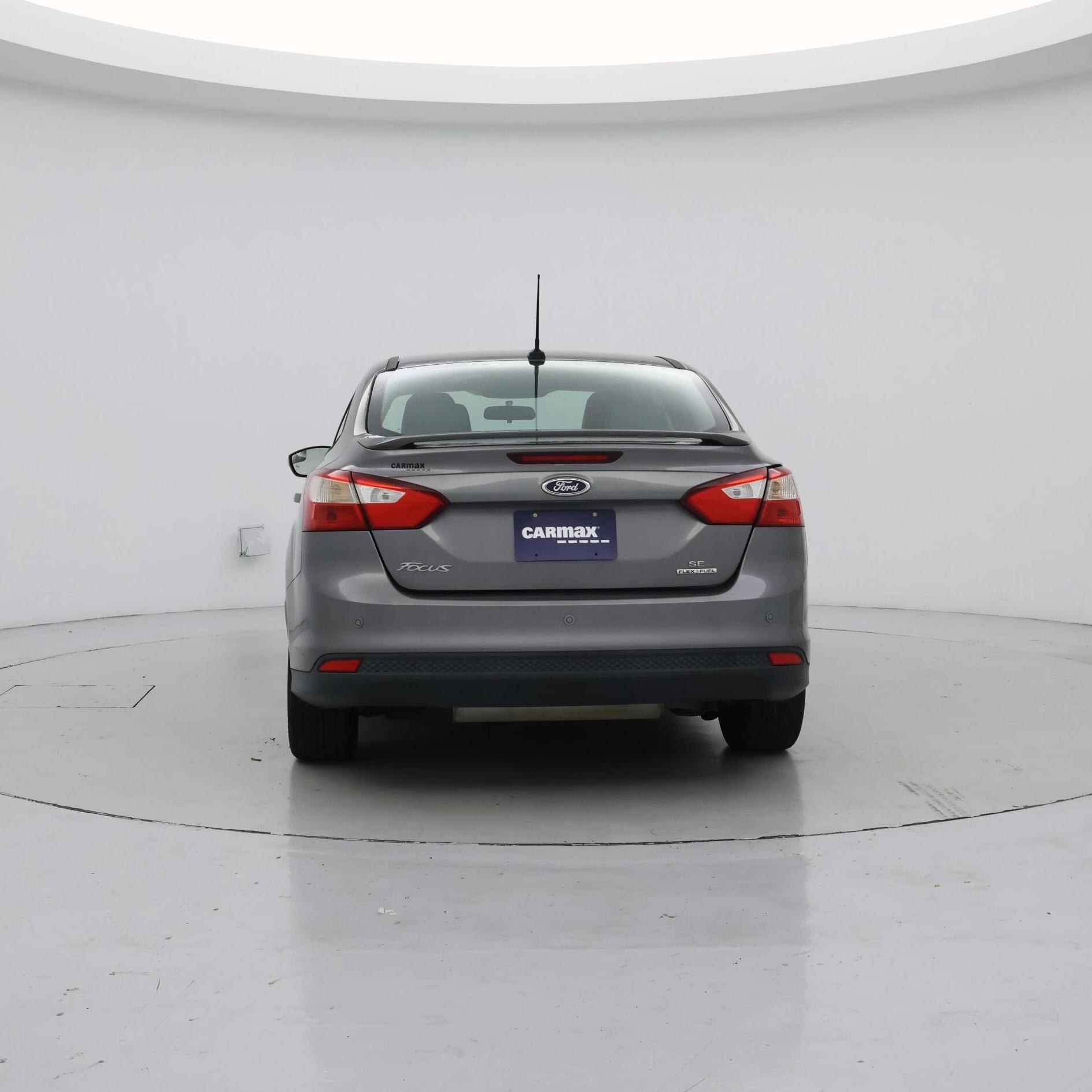 Thumbnail: 2014 Ford Focus - 6