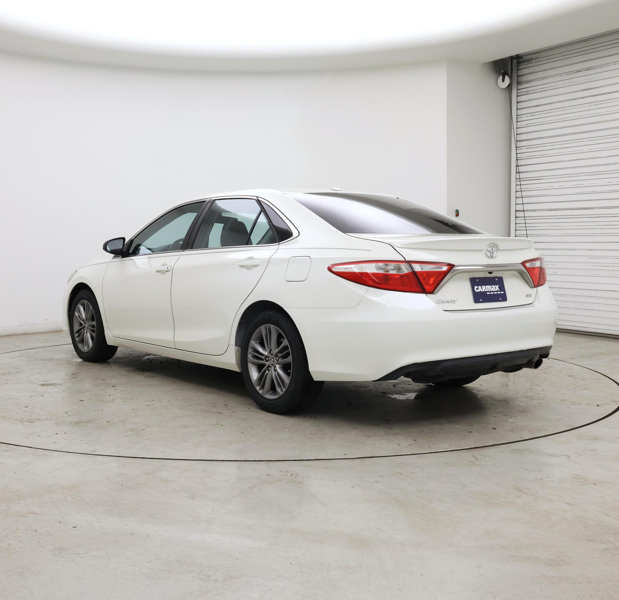 Thumbnail: 2015 Toyota Camry - 2