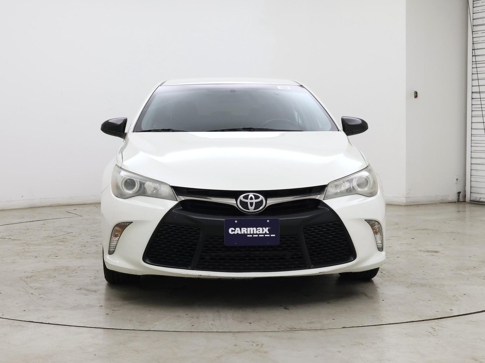 2015 Toyota Camry SE - Photo 6