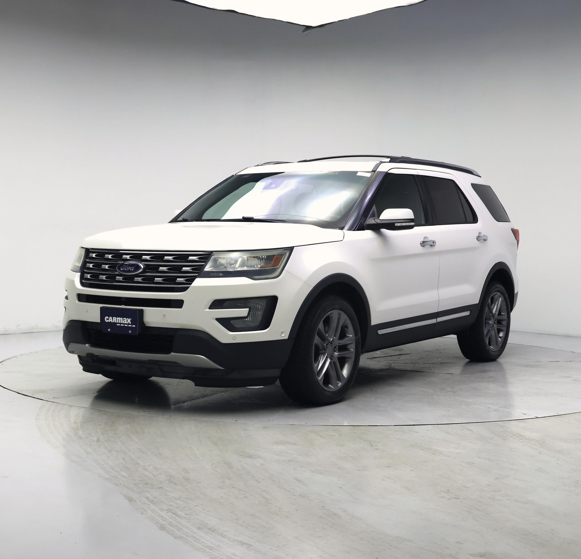Thumbnail: 2016 Ford Explorer - 4