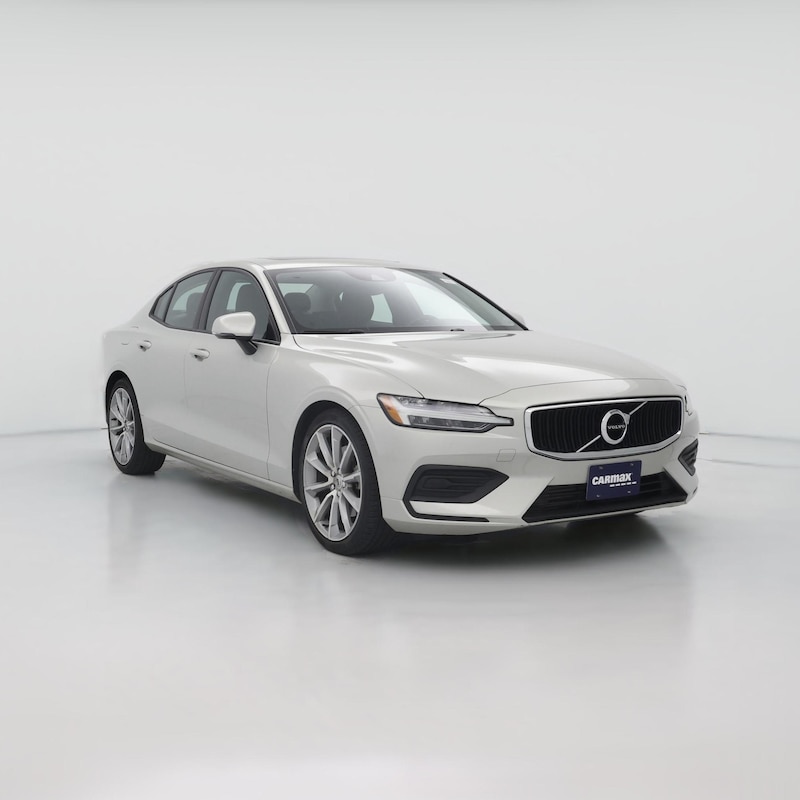 2020 Volvo S60 T5 Momentum