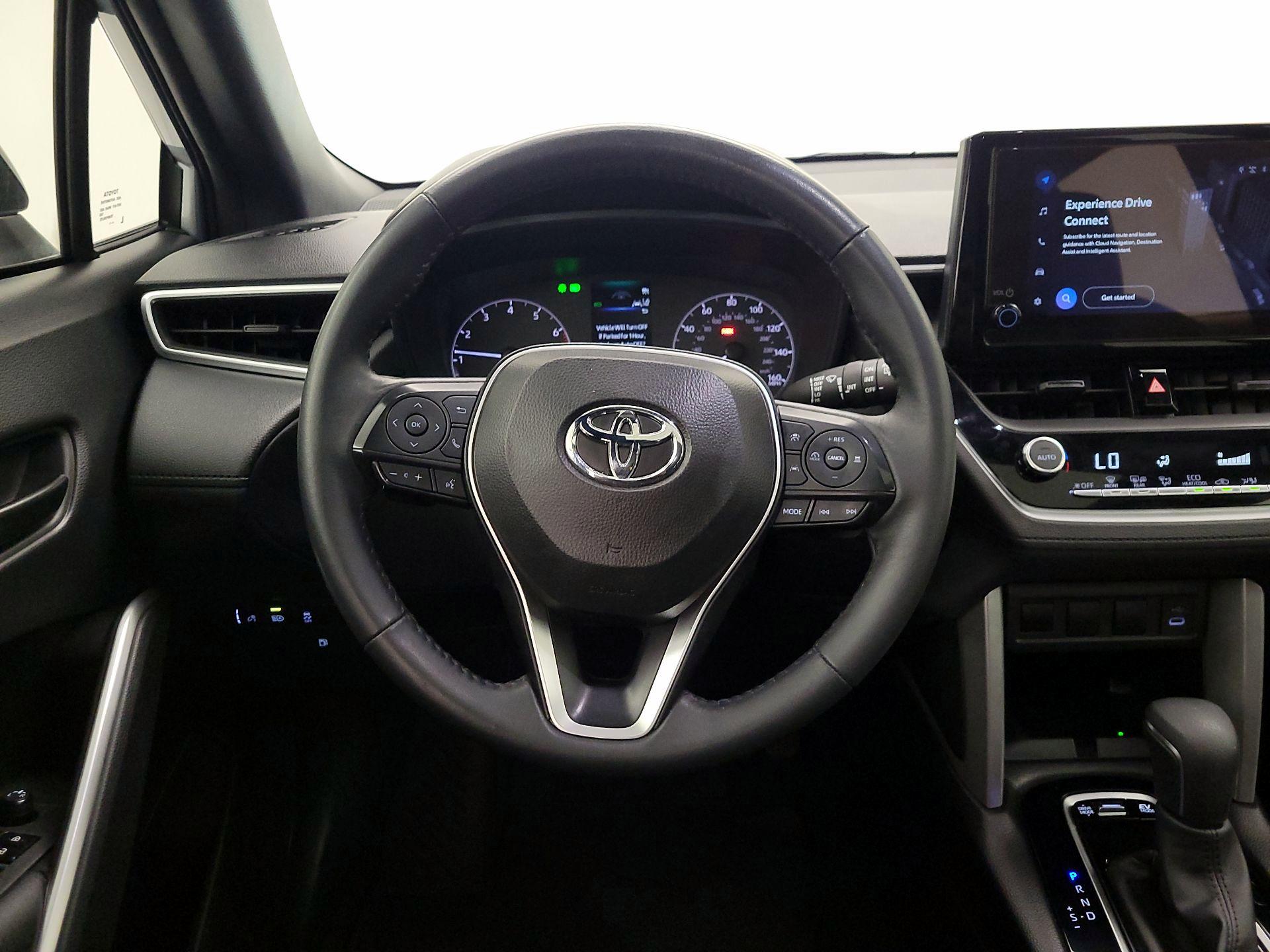 Thumbnail: 2024 Toyota Corolla Cross - 10