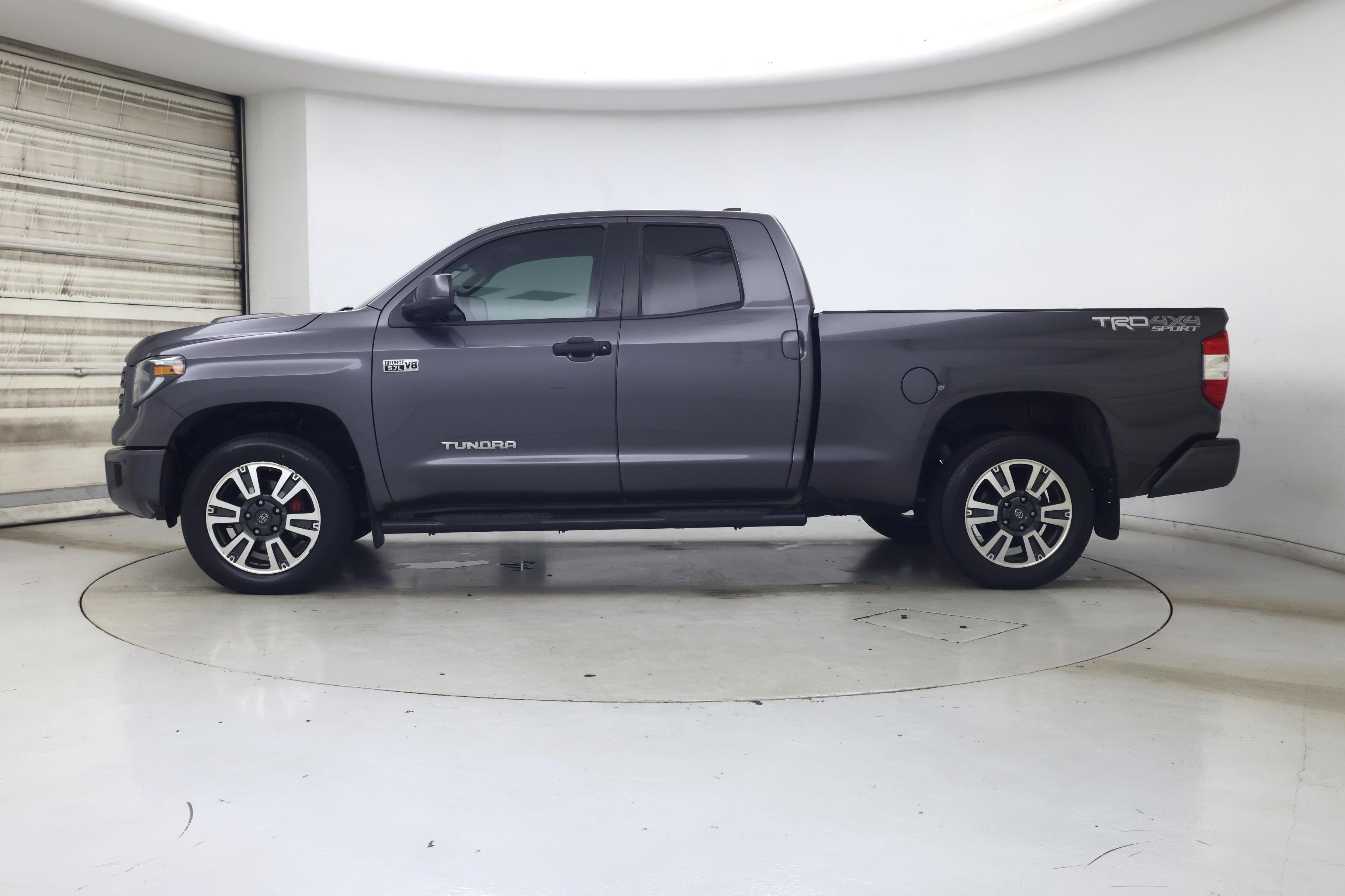 Thumbnail: 2021 Toyota Tundra - 3