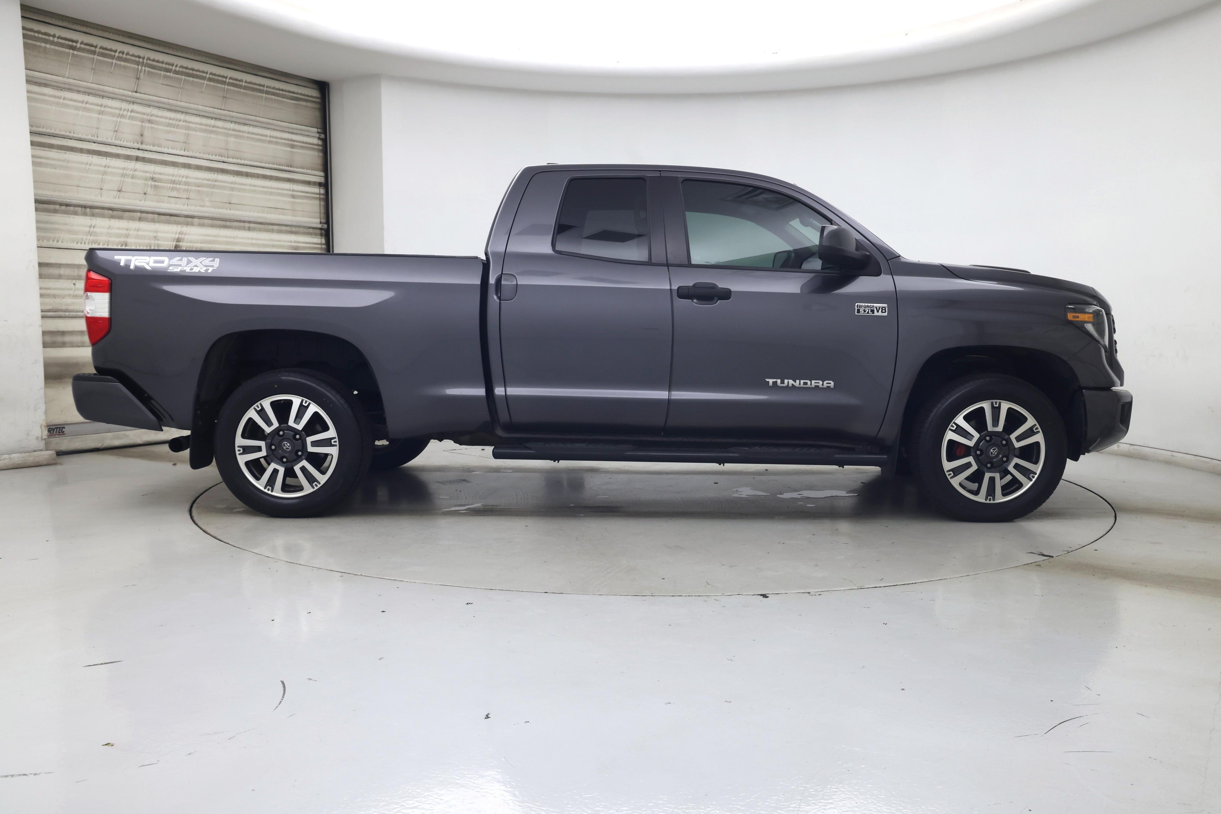 Thumbnail: 2021 Toyota Tundra - 7