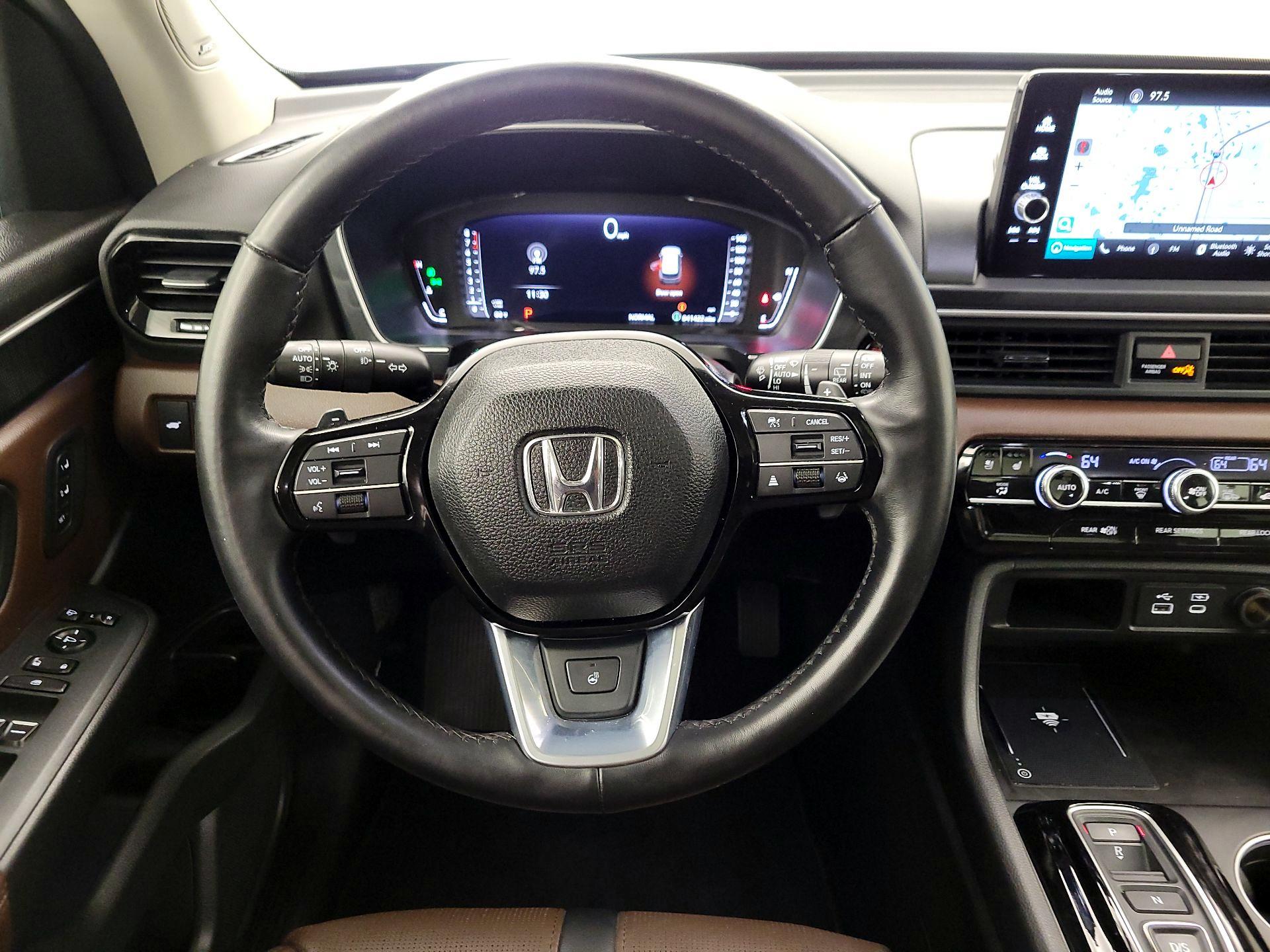 Thumbnail: 2023 Honda Pilot - 10