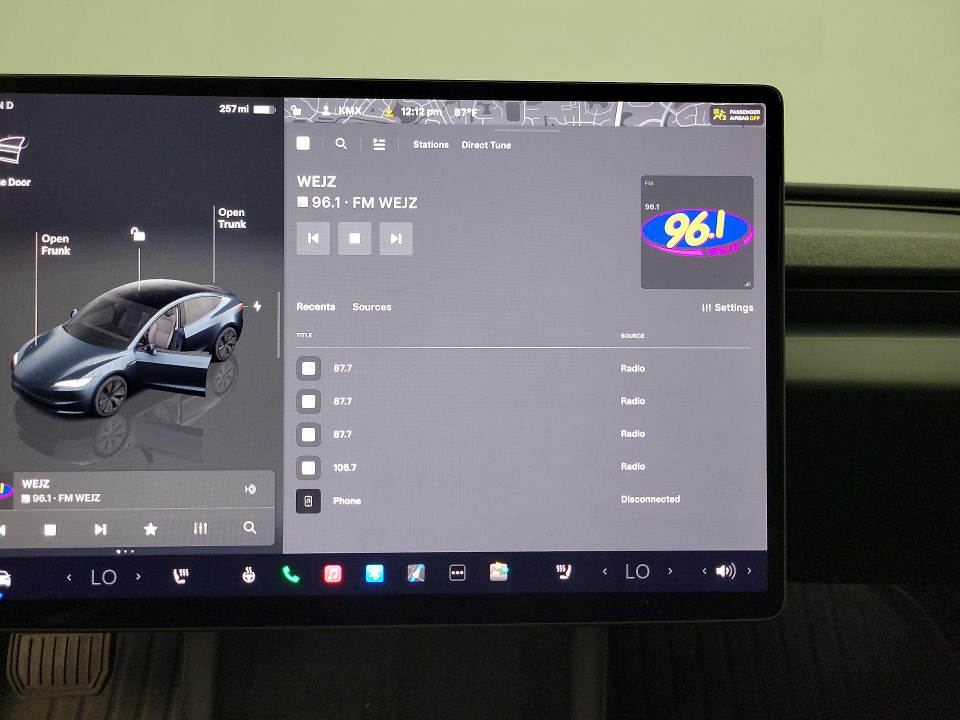 Thumbnail: 2025 Tesla Model 3 - 15