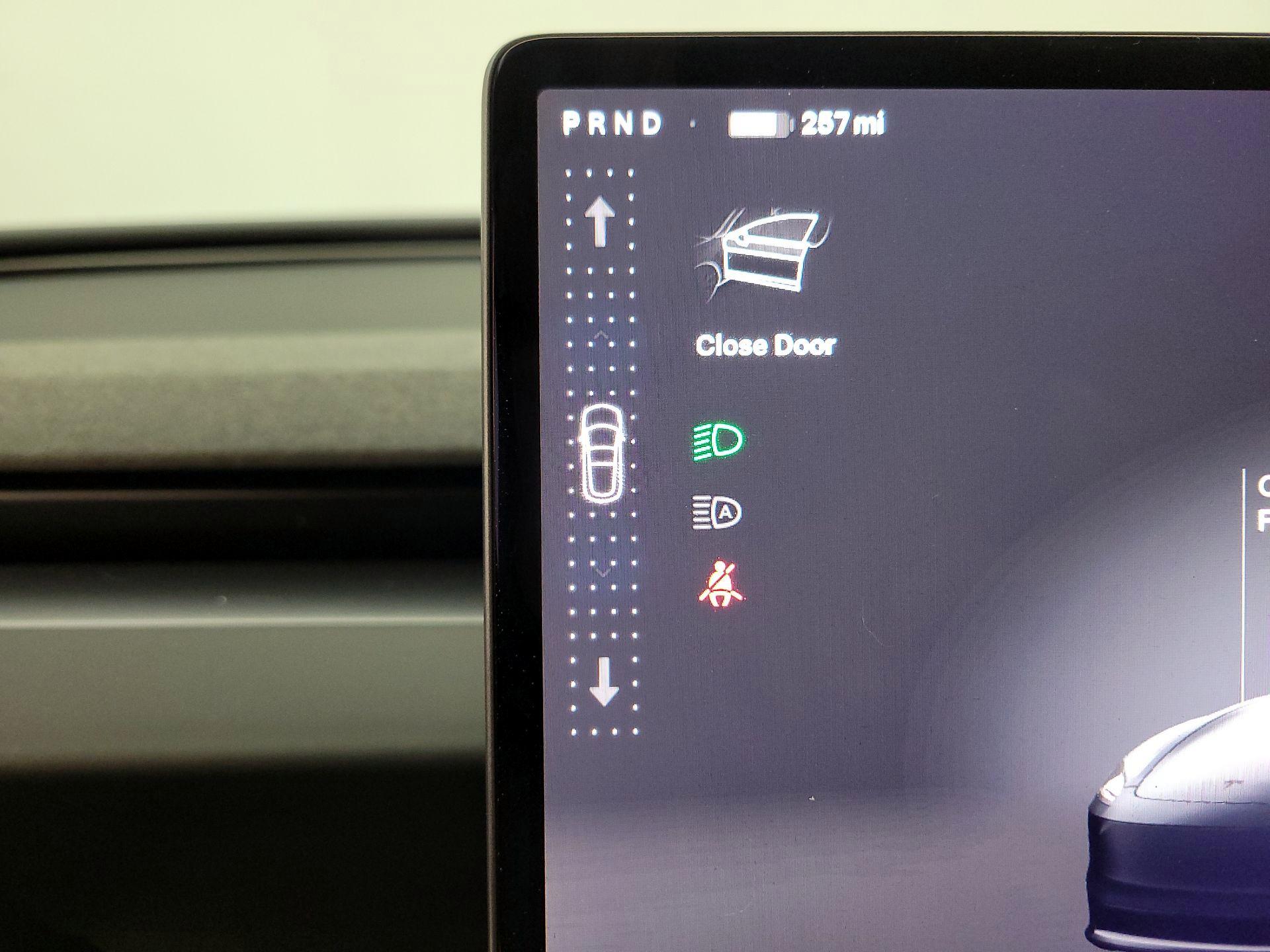 Thumbnail: 2025 Tesla Model 3 - 17