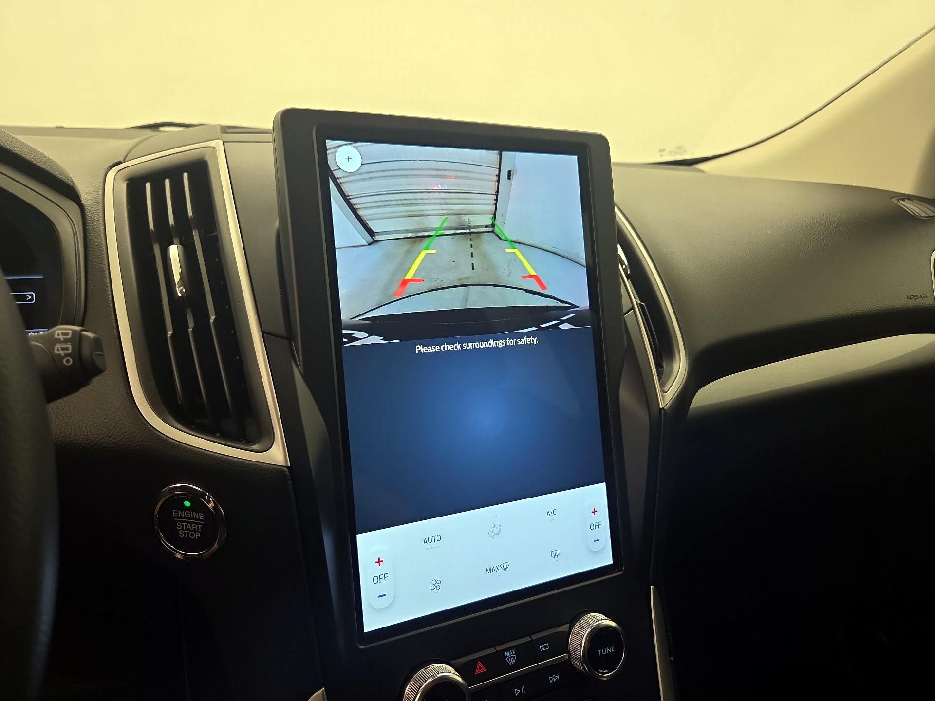 Thumbnail: 2024 Ford Edge - 14