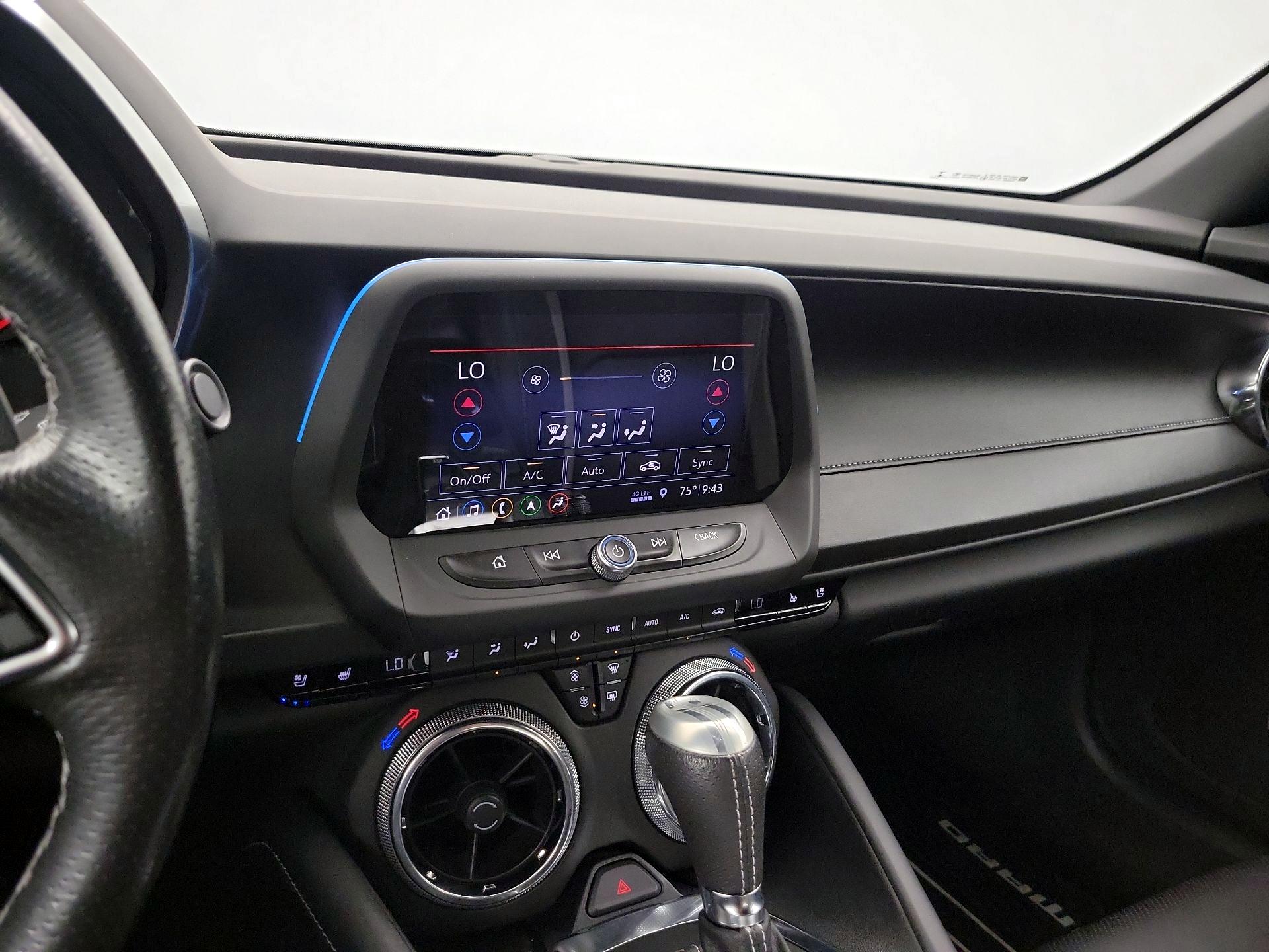 Thumbnail: 2019 Chevrolet Camaro - 17
