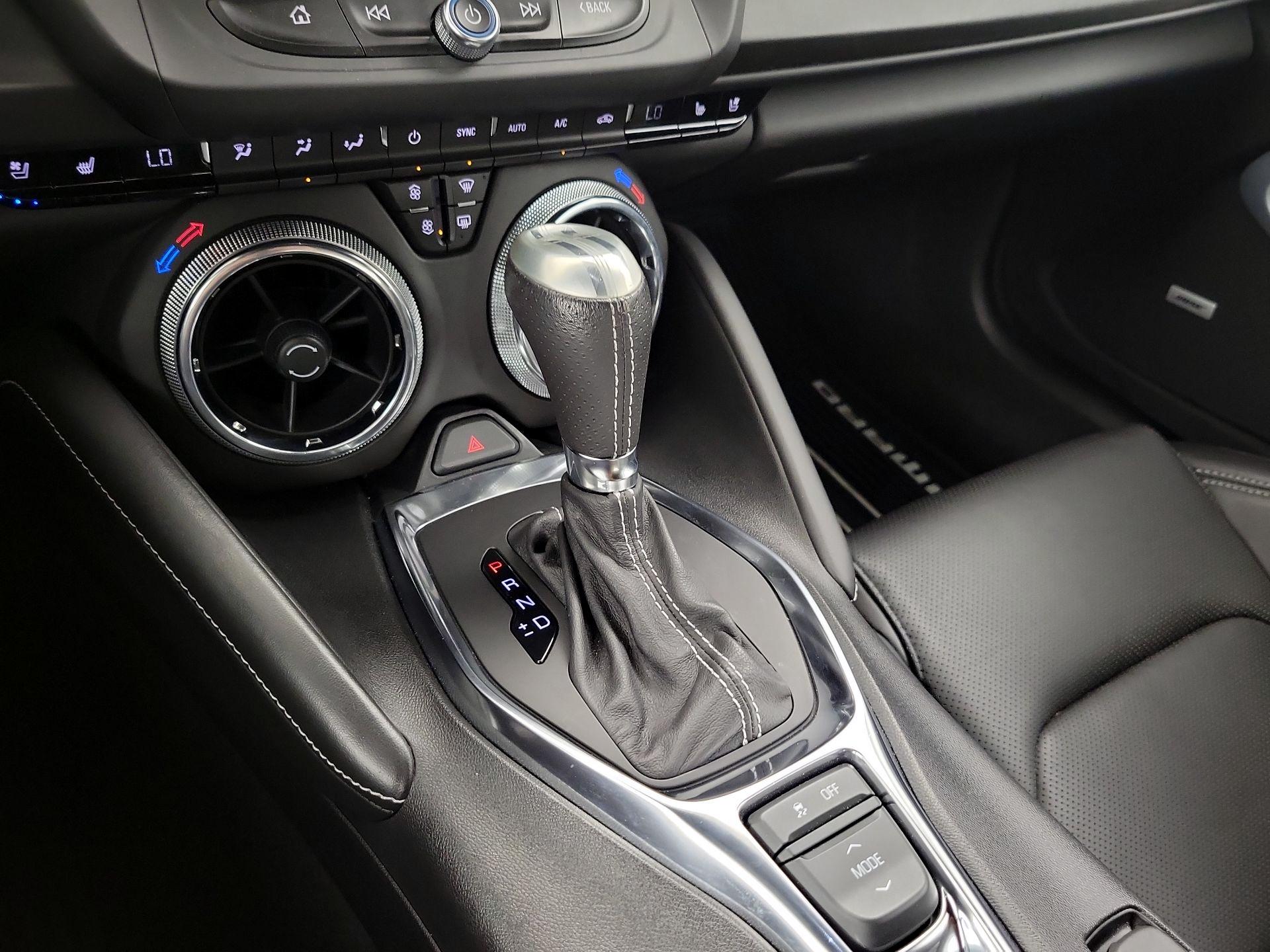 Thumbnail: 2019 Chevrolet Camaro - 18