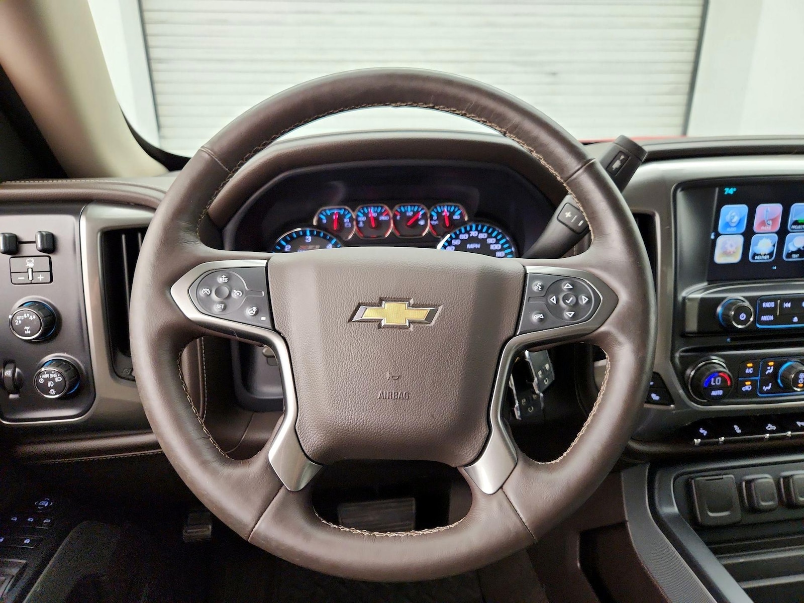 2017 Chevrolet Silverado 1500 LTZ Z71 - Photo 11